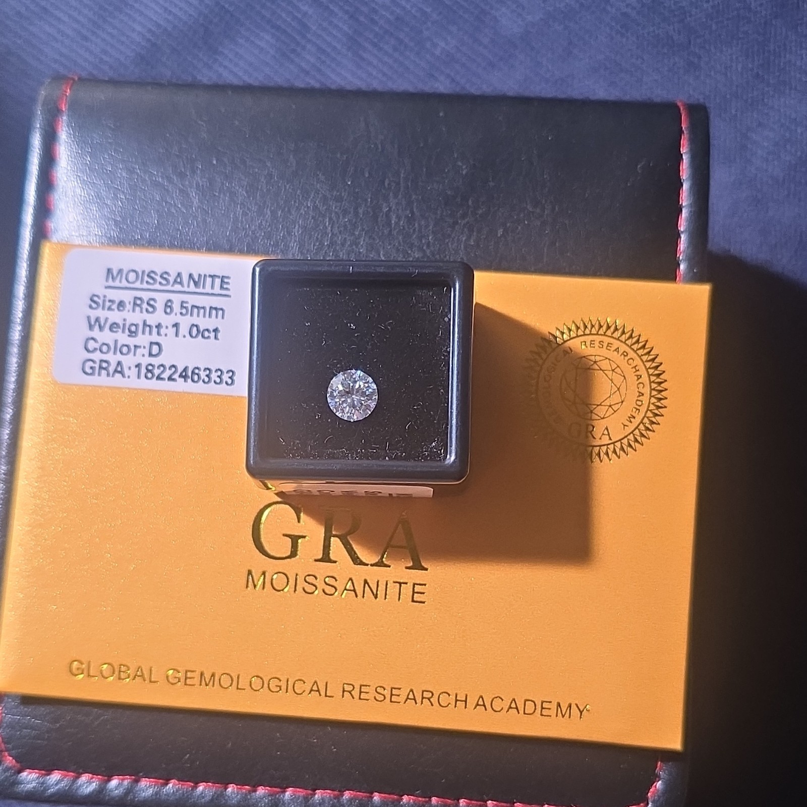 GRA Certified Moissanite Round 6.5mm 1.0ct White/Colorless Transparent