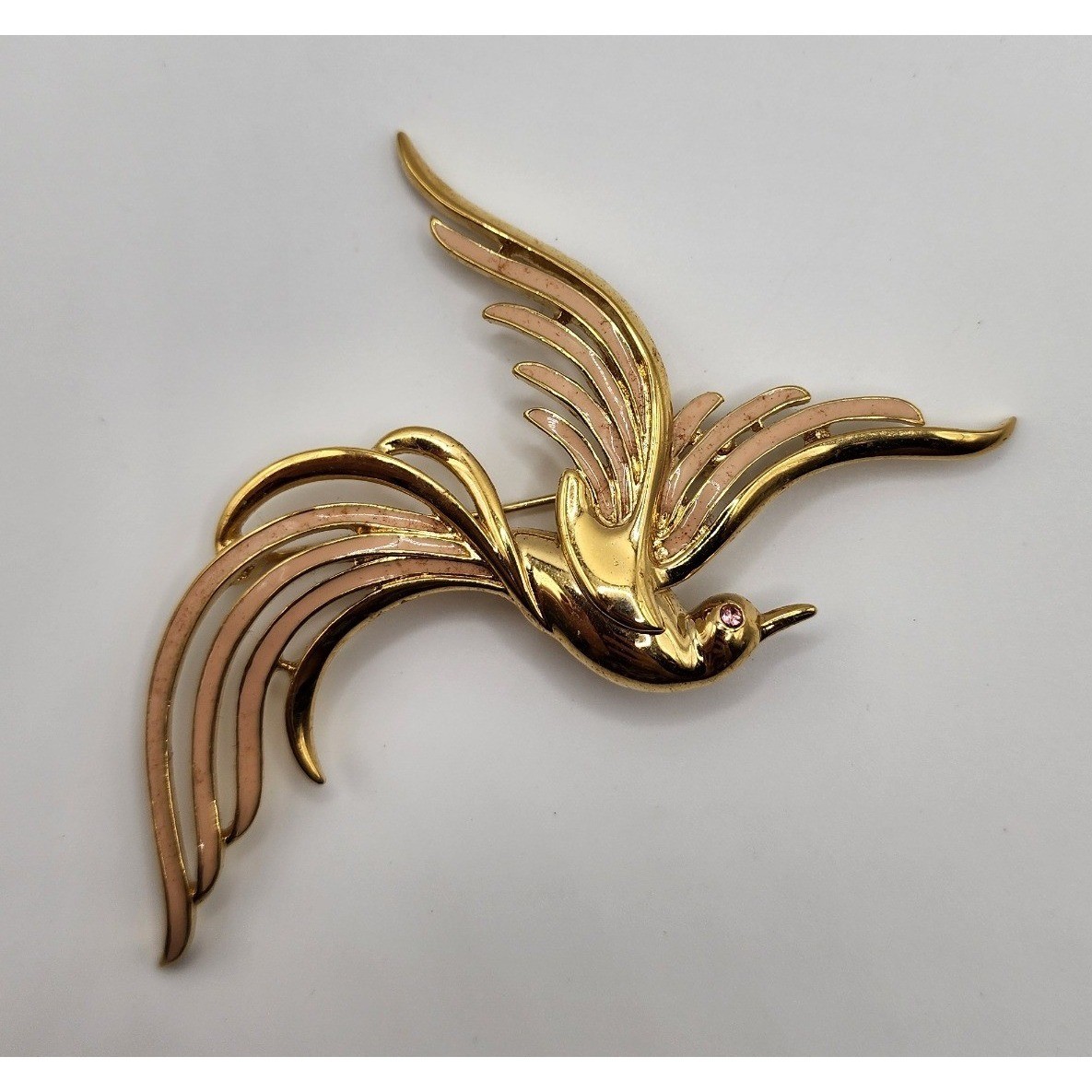 Vintage Trifari Bird of Paradise Brooch Gold Tone Pink Enamel Rhinestone Eye