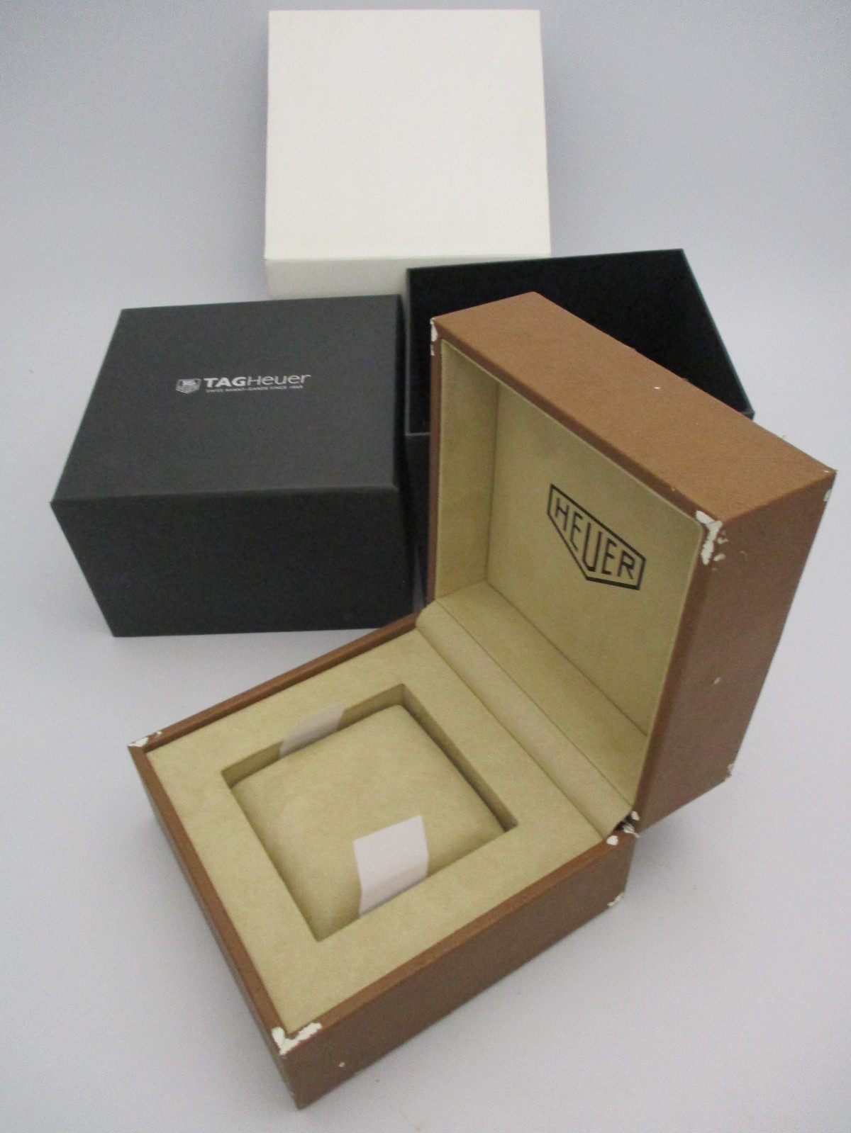 HEUER Brown Watch Chest Box Pillow Set, Black Outer Cartons & White Outer Sleeve