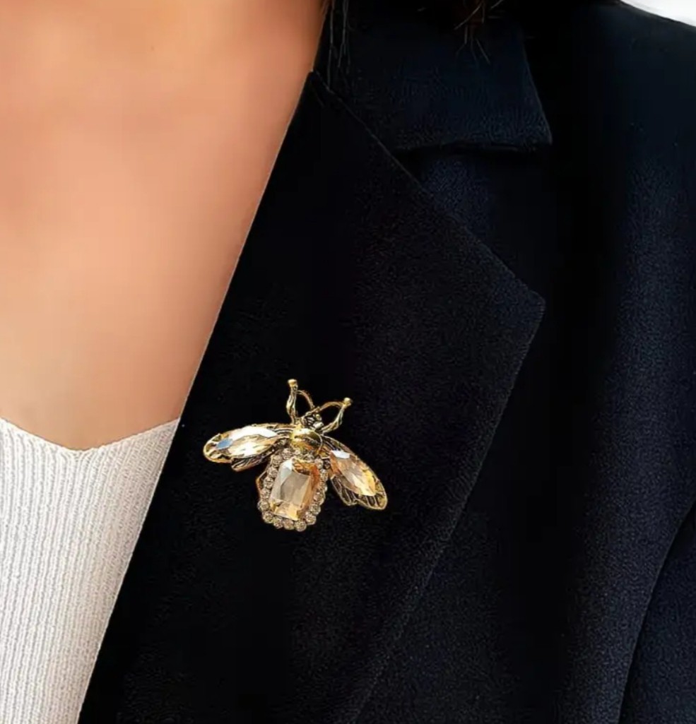 VTG GOLD TOPAZ HONEY BEE INSECT BUG BROOCH PIN~RHINESTONE CRYSTAL~GARDENER GIFT