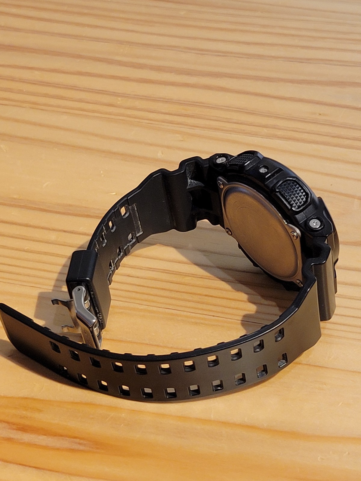 EXCELLENT! ​CASIO G-SHOCK GA-100CF Camo Dial Black – NEW BATTERY, HANDS ALIGNED