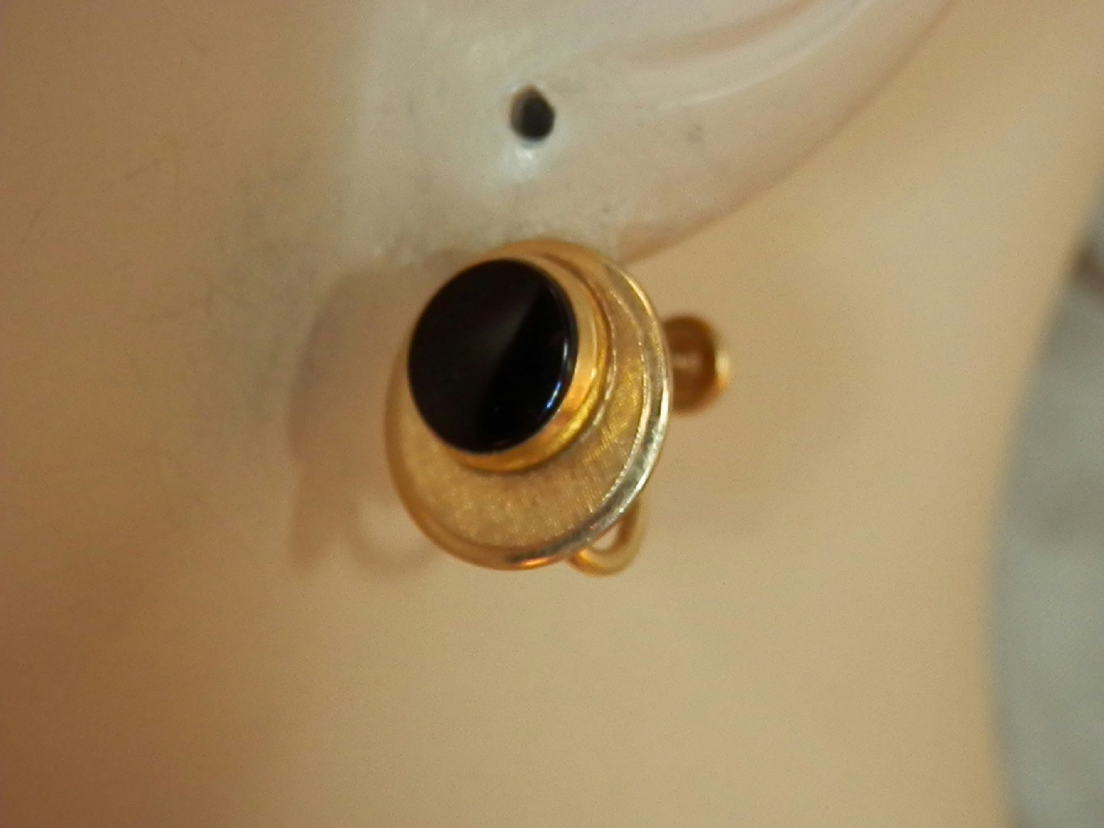 A&S Signed 12K Gold Filled Vintage 50’s Onyx Earrings 34F5