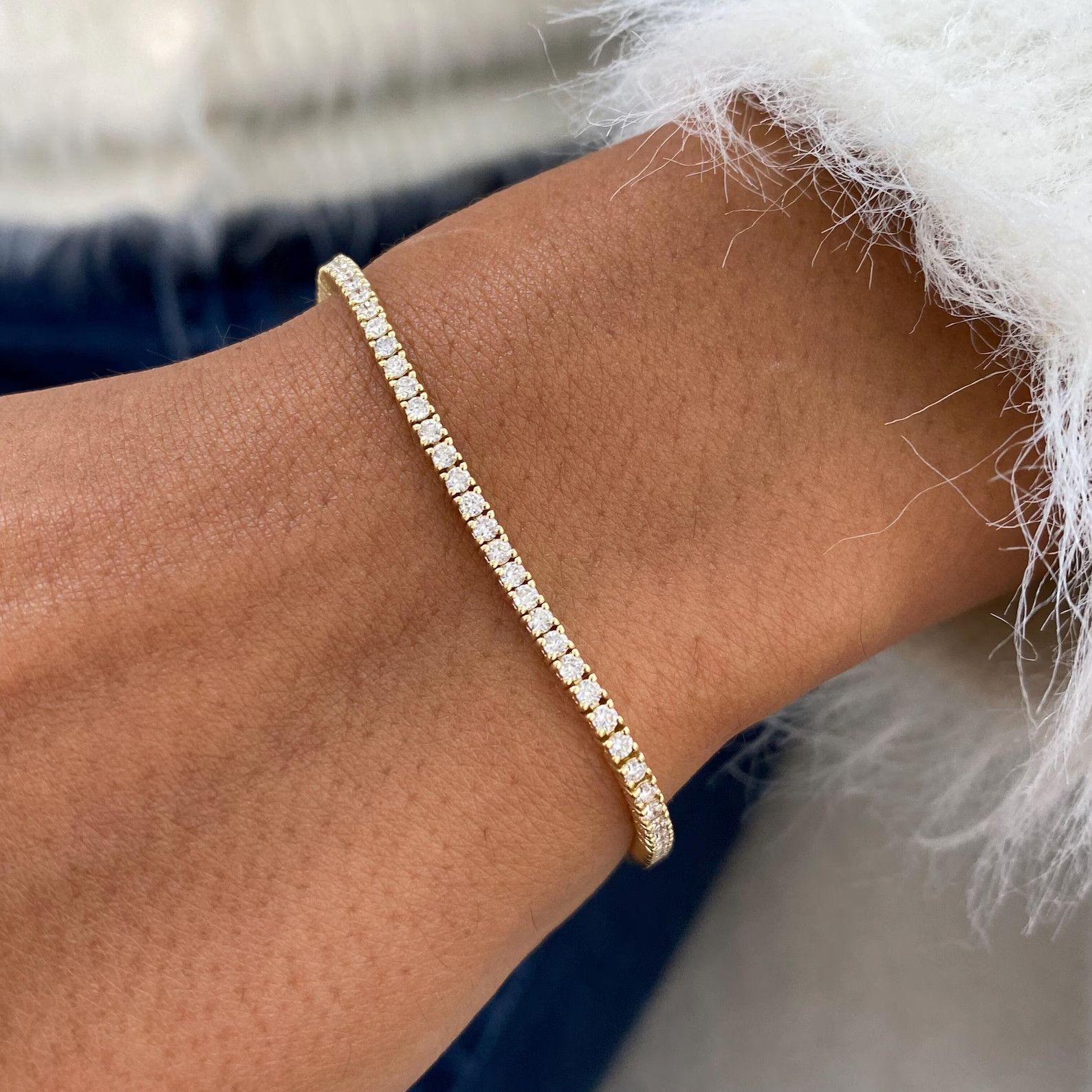 14K Yellow Gold Round Cut Natural Diamond Women’s Lovely Gift Tennis Bracelet