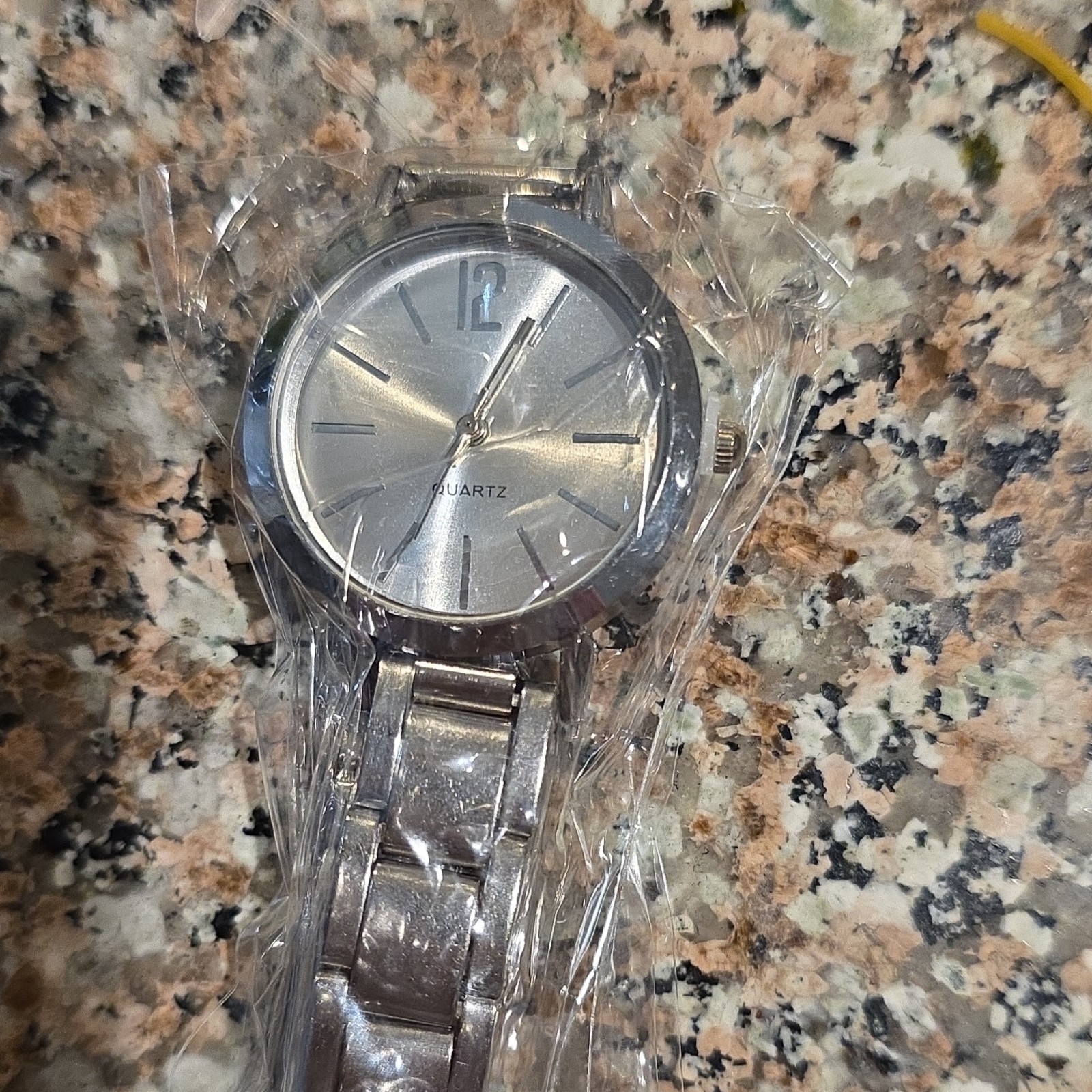 Quartz Analog Silver Tone Round Sunburst Dial Watch Arabic/Stick 12-Hour