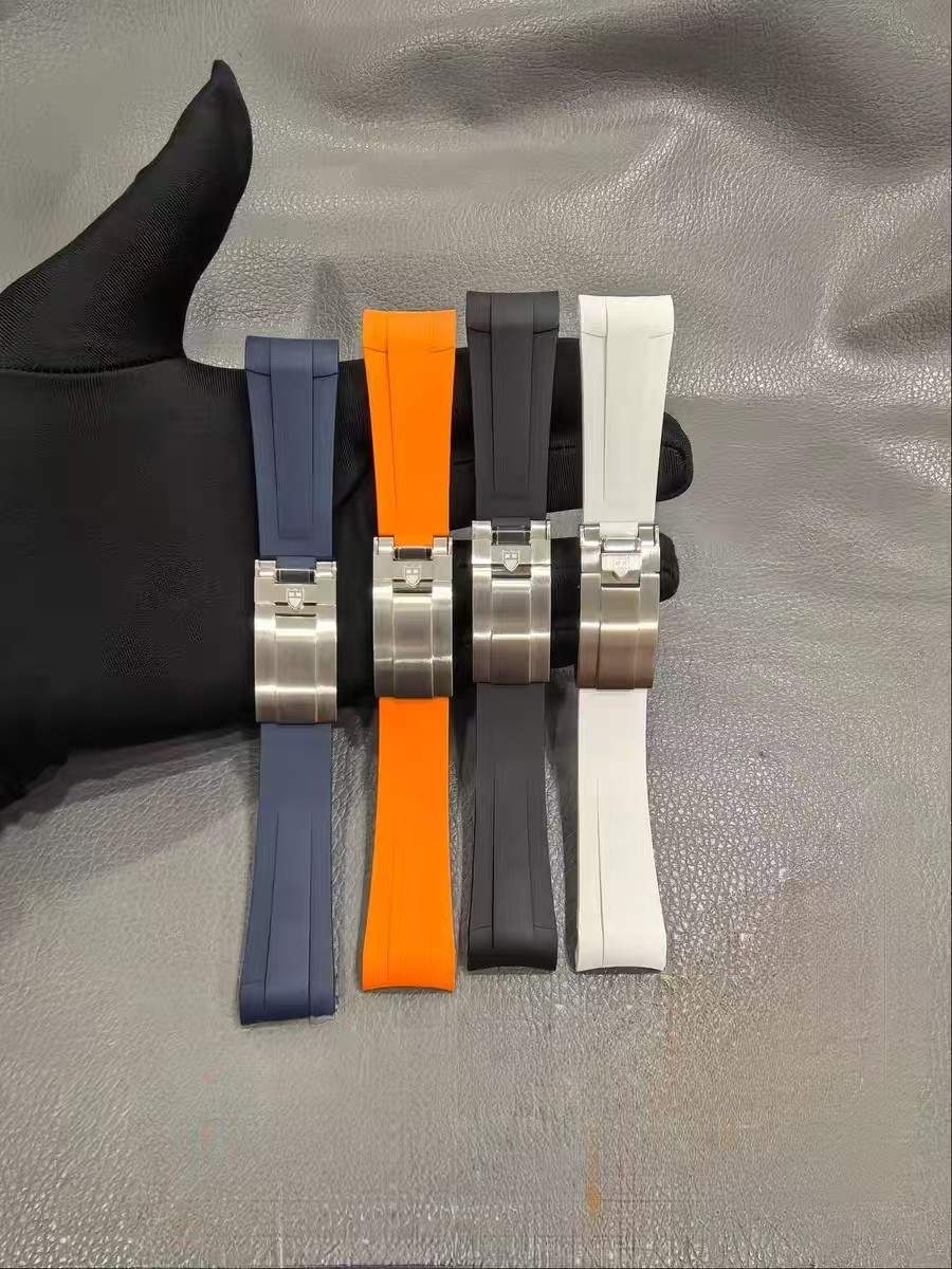 22mm Curved FKM Rubber Strap for Tudor Black Bay 79230 79360 79830 T-fit clasp