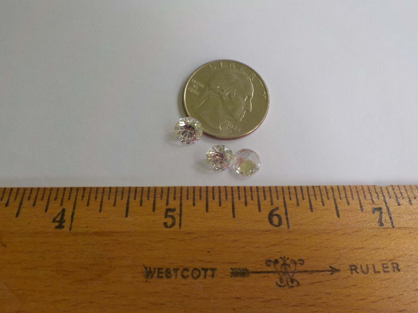 Swarovski Cubic Zirconia Pure Brilliance Round 7.50 mm Austria Clear Same 1 Box