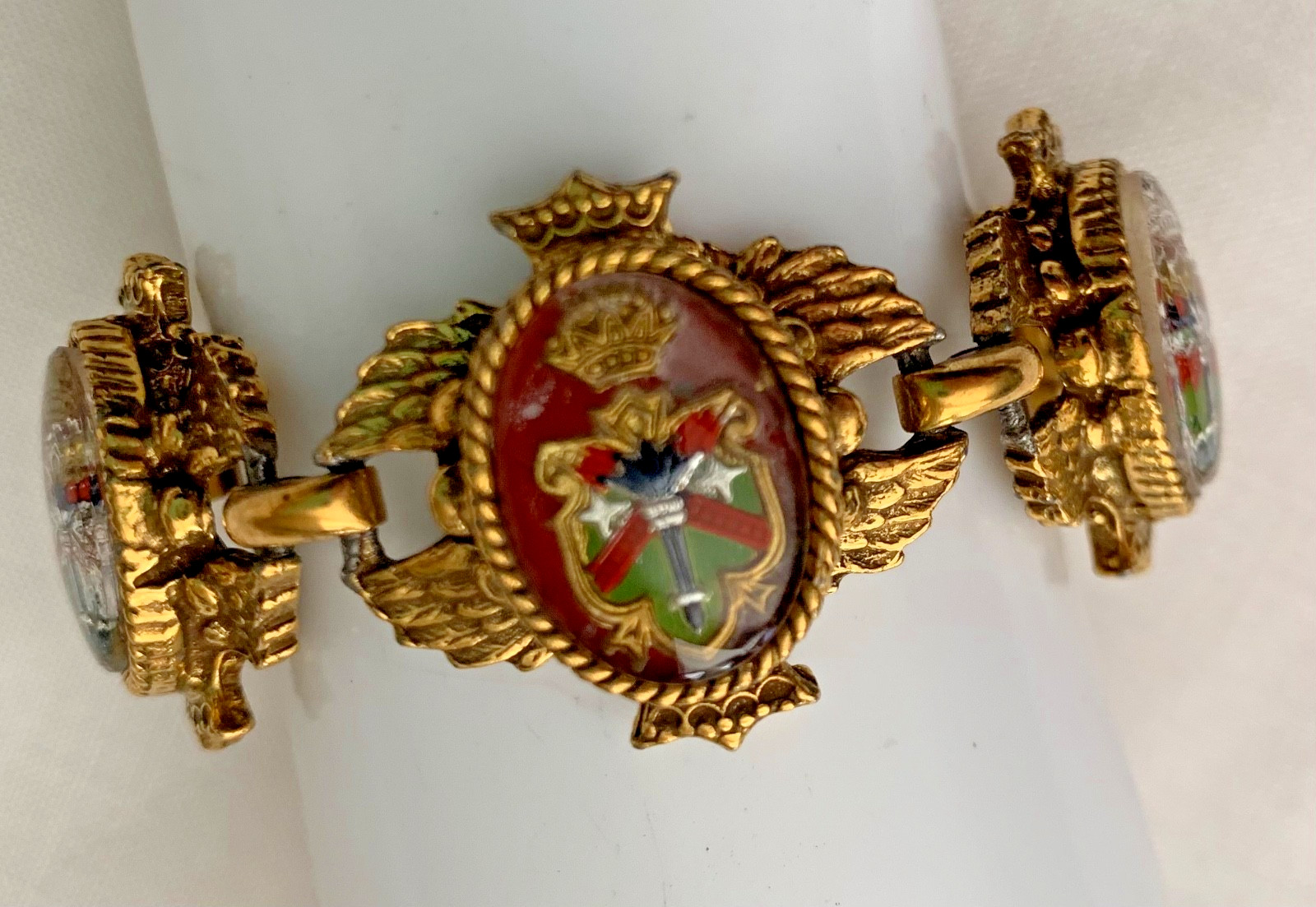 Coat of Arms Enamel Bracelet and Earrings – Heraldic Lion Passant – High Quality