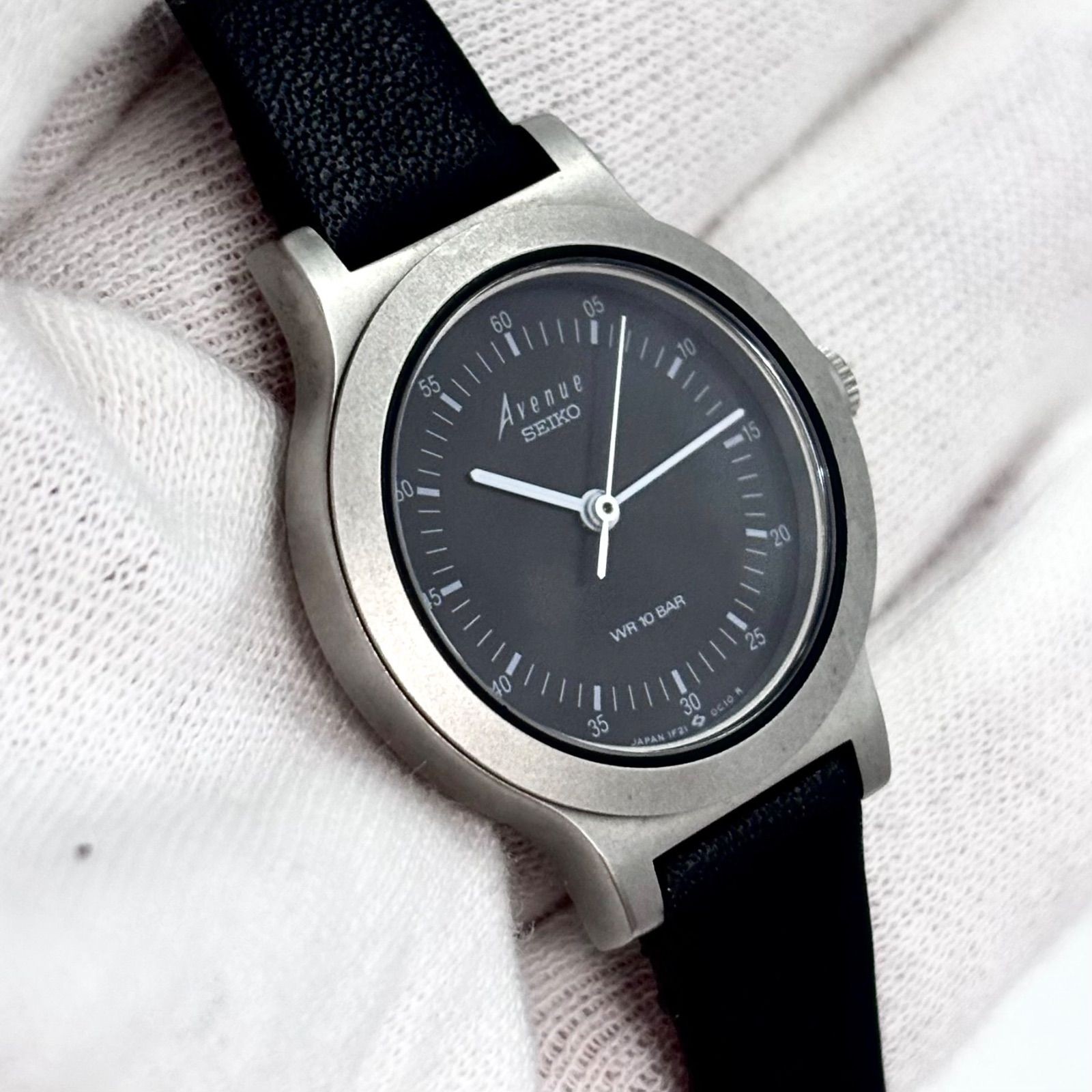 Working SEIKO AVENUE Quartz Railway Minute Track Matte Finish Waterproof Manufac