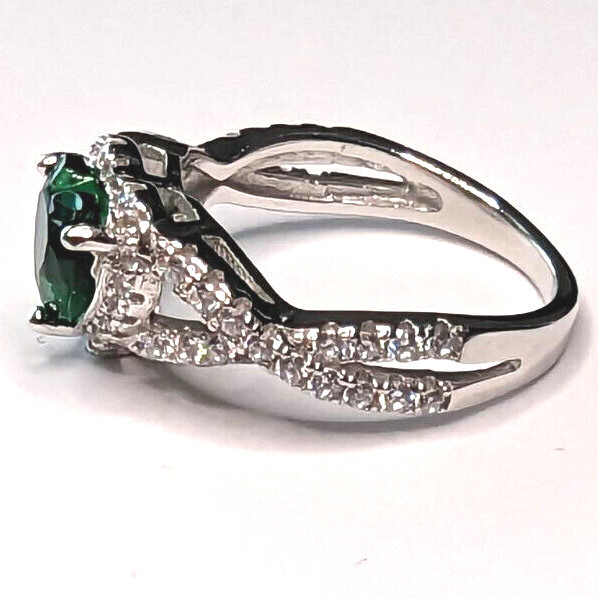 Twisted Heart Engagement Ring Simulated Emerald CZ Sterling Silver NEW