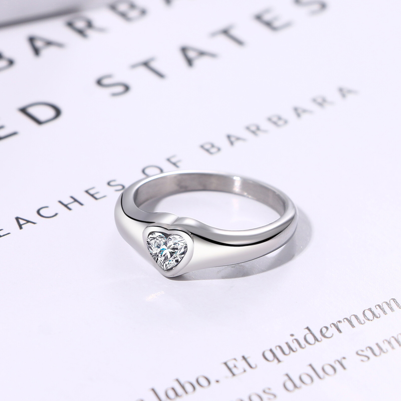 Women’s Love Heart Cubic Zirconia Wedding Ring Engagement Promise Band Size 6-10