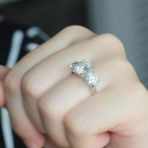 3 Stone 3.00 Ct Round Cut Off White Treated Diamond Ring 925 Sterling Silver