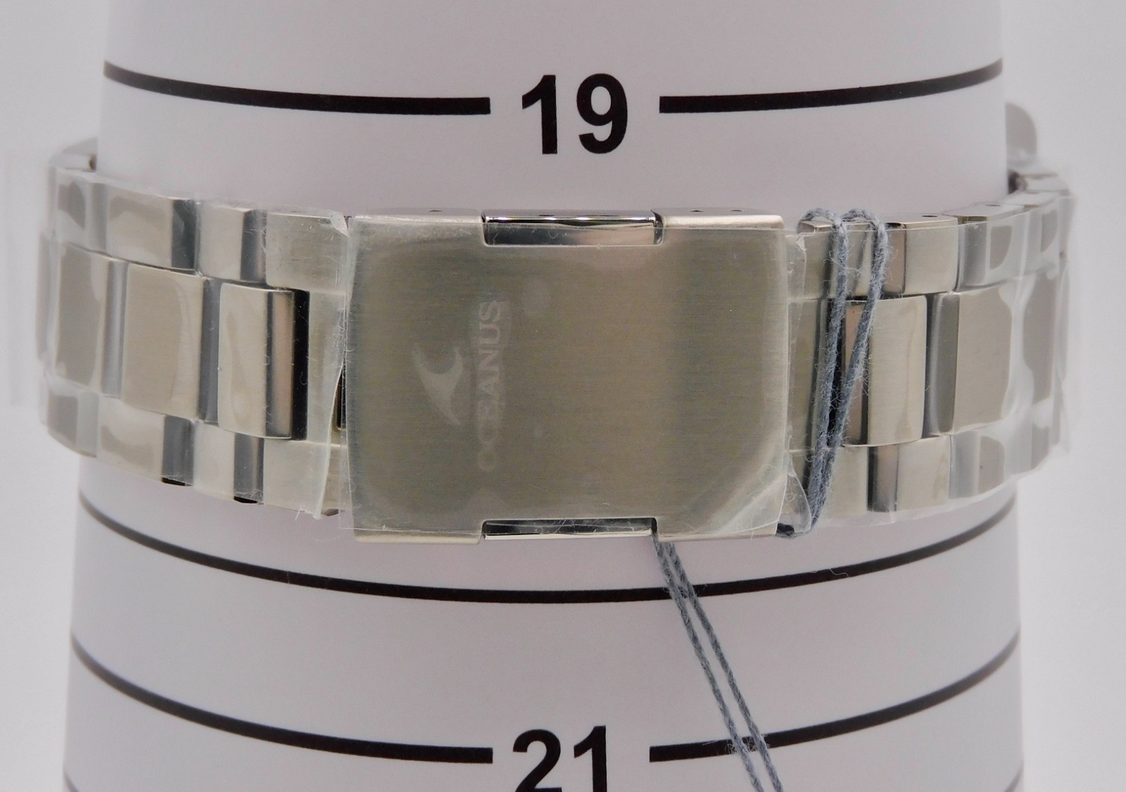 NEW CASIO OCEANUS OCW-T200S-7AJF White Dial Bluetooth Solar Mens Watch in BOX
