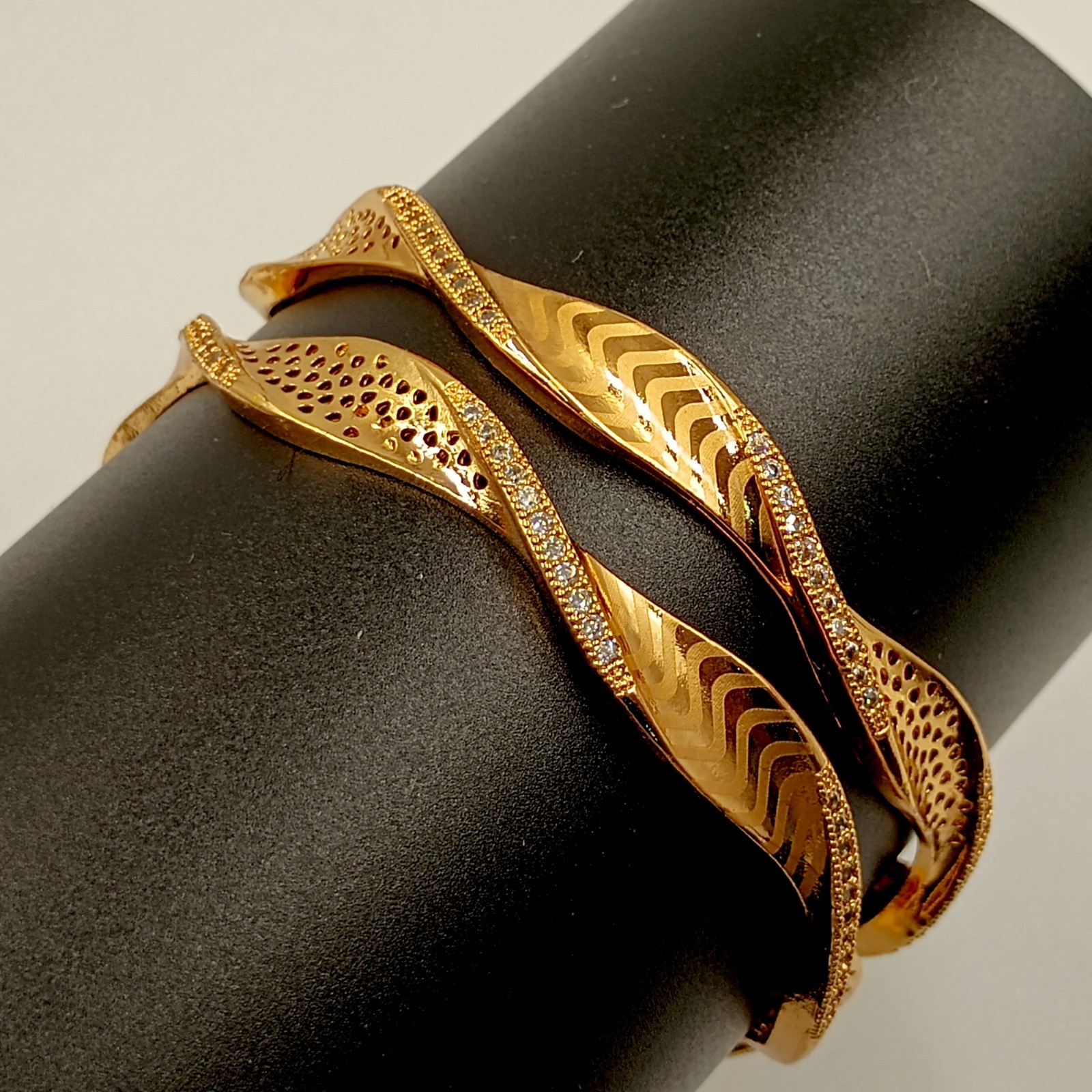 Stunning CZ Bangle Set 22k Rose Gold Plated Fashion Jewelry for Women & Girls