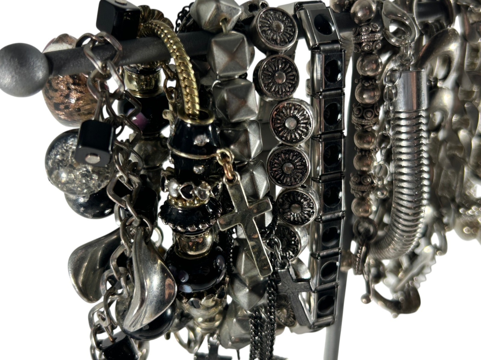 Mixed Lot 15 Silver Tone Bracelets Costume Jewelry Stretch Cuff Beaded Charm
