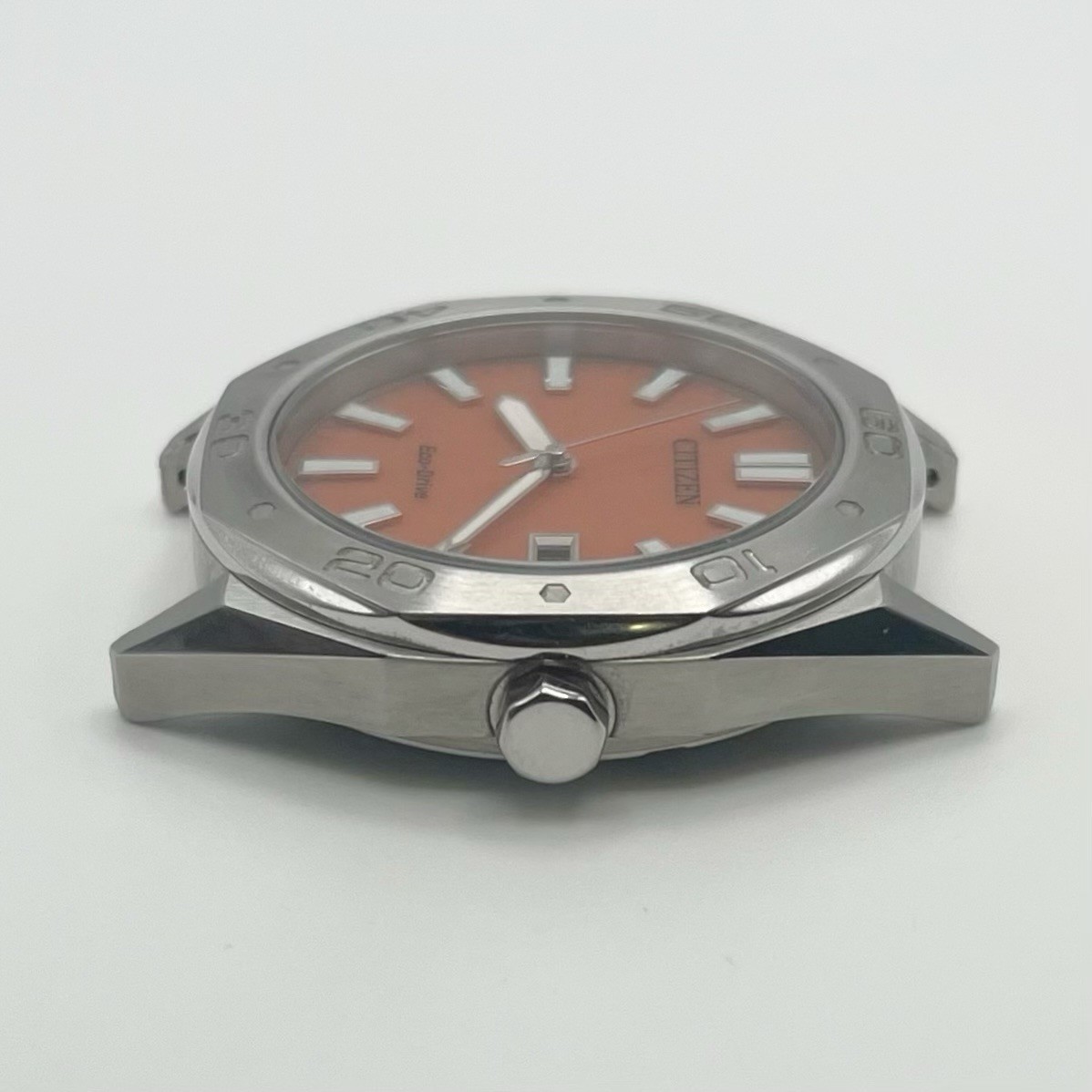 Citizen Eco-Drive Quartz Orange Waffle Dial Date 10 BAR WR E111-009R501 42mm