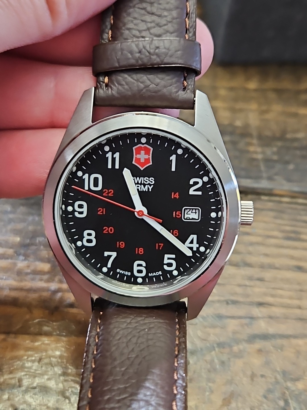 Swiss Army Men’s Garrison Watch 1990’s Marlboro Promo 241083 New/Mint-in-Box!