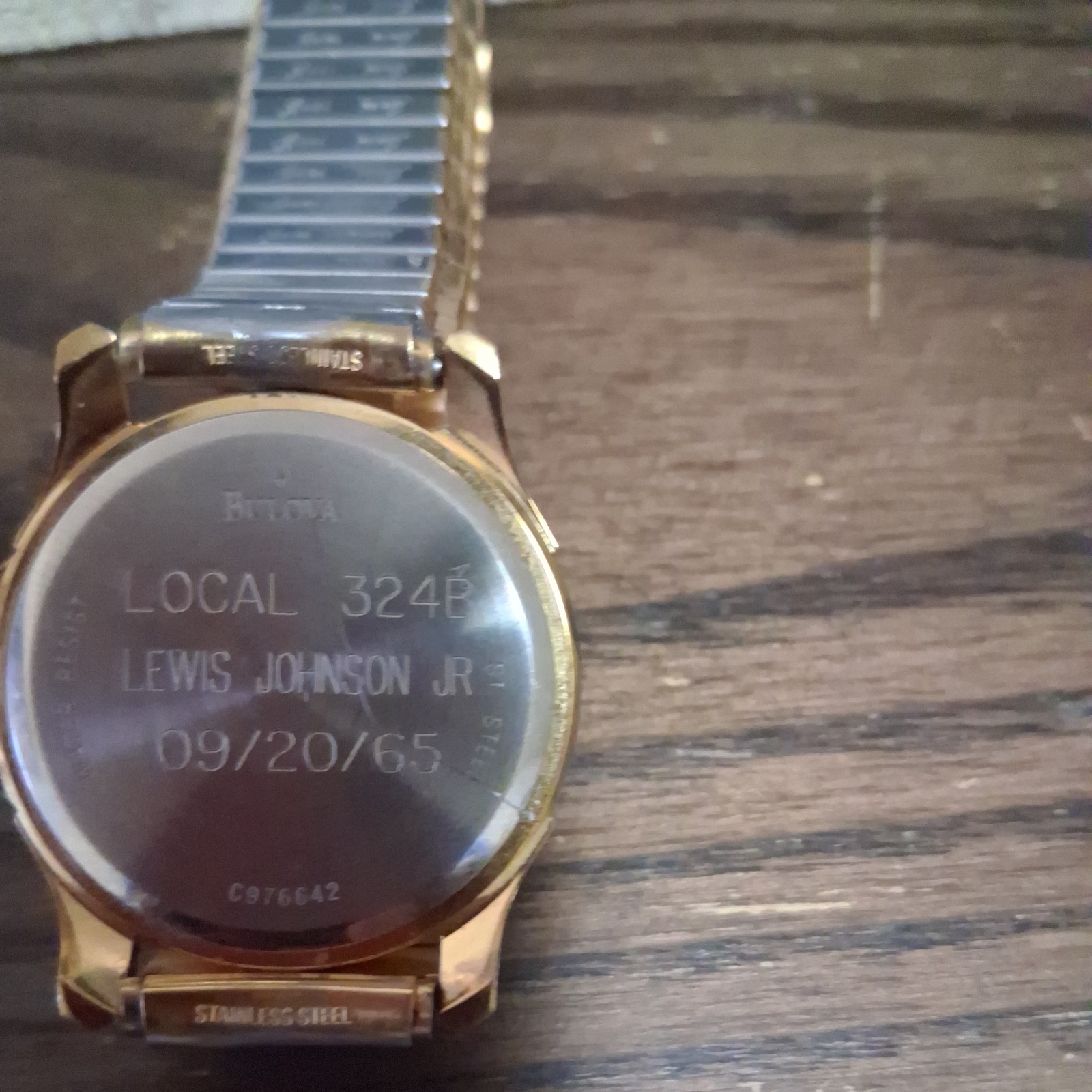 Bulova Men’s Quartz GoldTone Analog DayDate Dress Watch Metal Bracelet ,diff Bck
