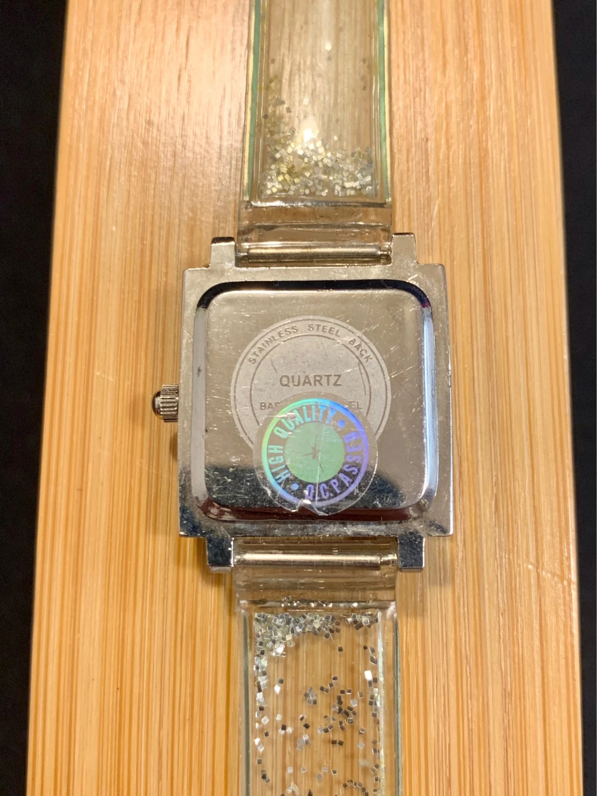 Ricardo Ladies Square Watch Green Dial Glitter Strap 23mm