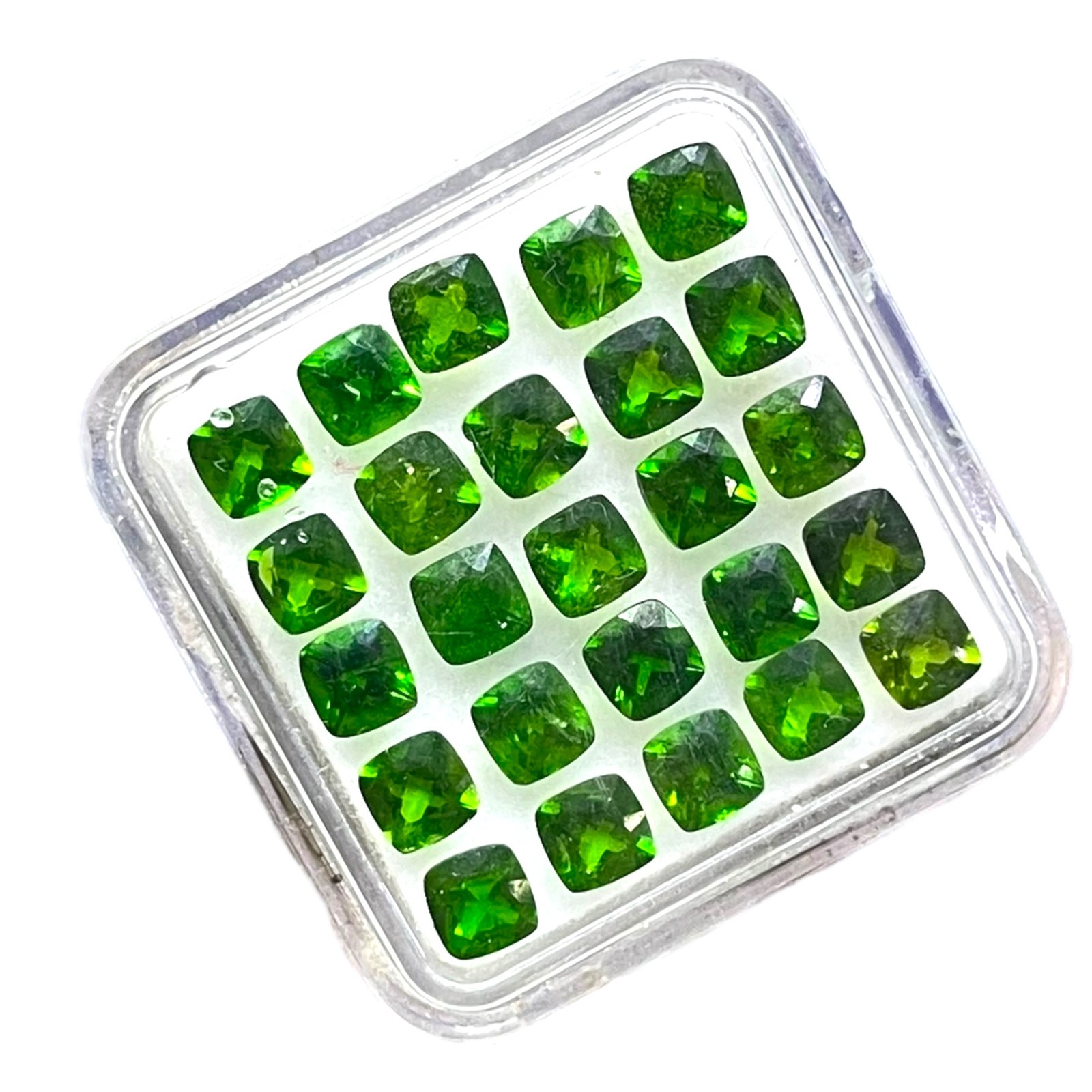 25 Pcs Natural Chrome Diopside 4x4mm Cushion Cut Vivid Green Loose Gemstones Lot