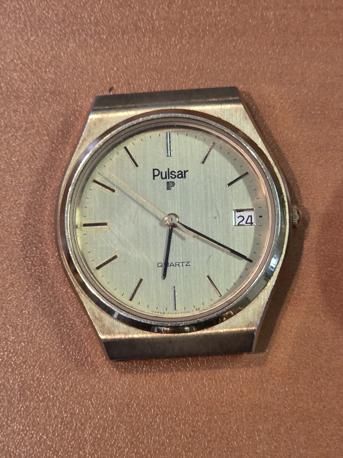 6 LOT Women’s/Men’s WATCHES Seiko, Citizen, Pulsar. ( AS IS FOR PARTS OR REPAIR)