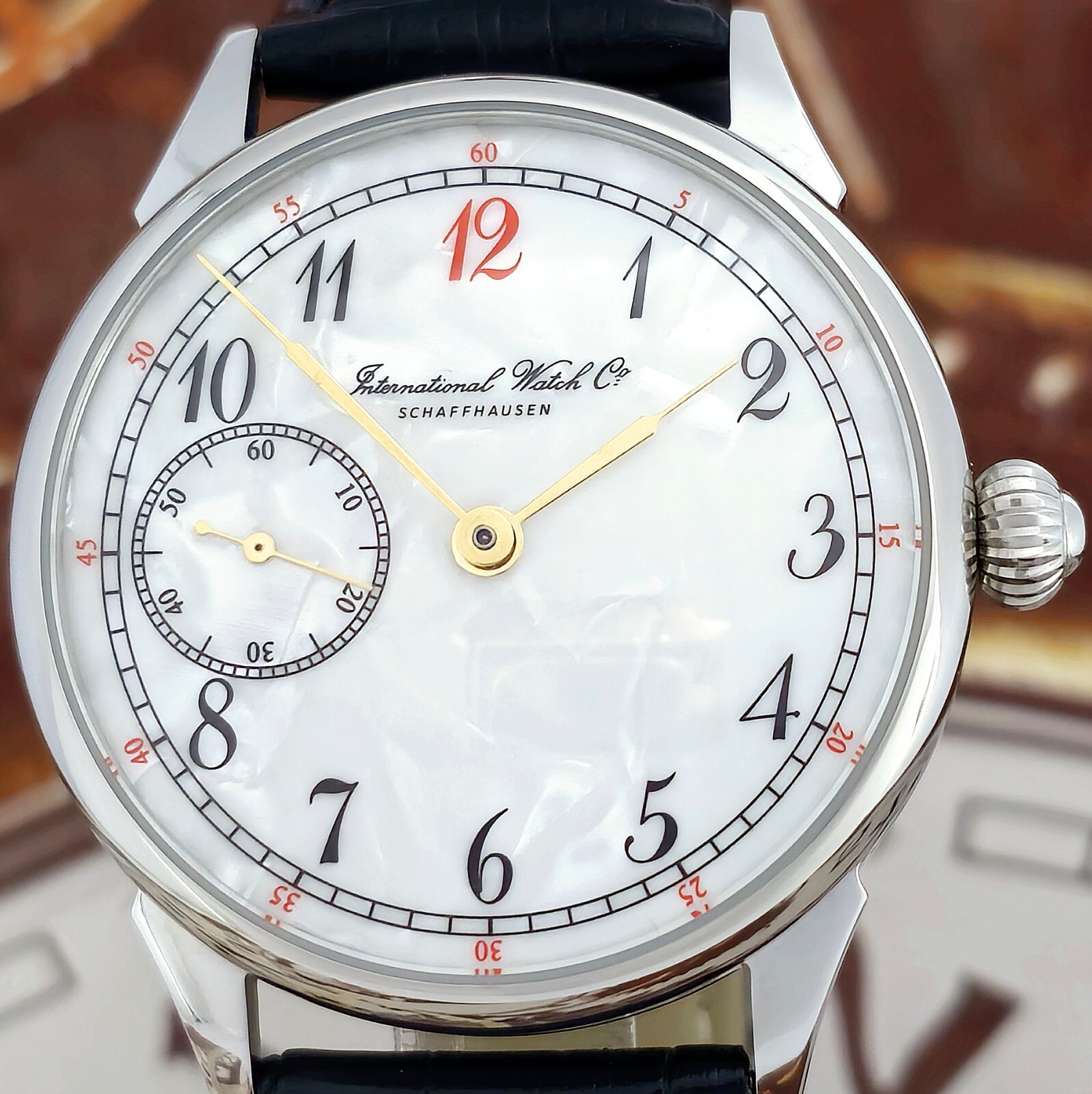 Watch USSR MARRIAGE Rare Dial Men’s mechanism MOLNIJA 18 Jewels 3602