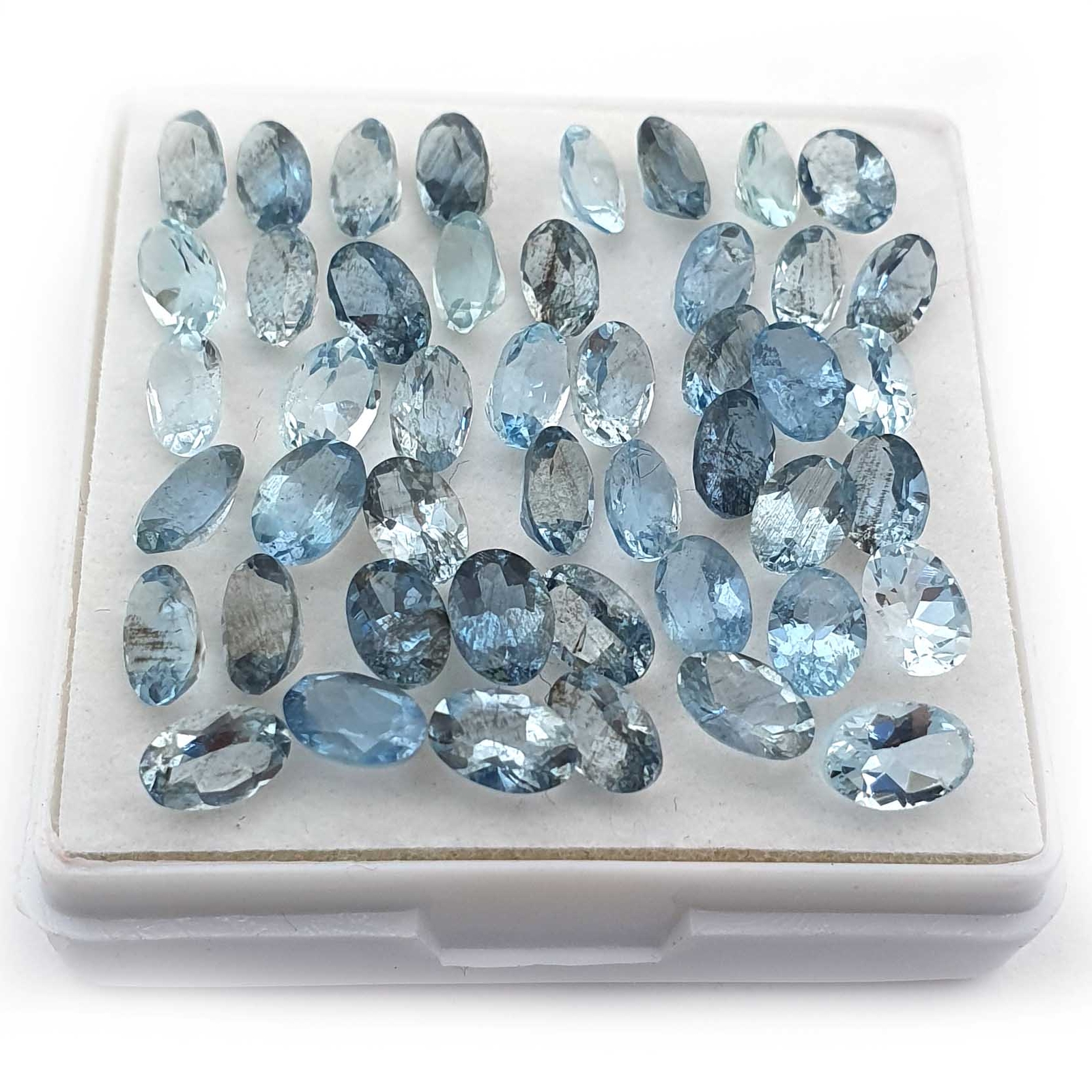 Natural Aquamarine Oval Cut Loose Gemstone Lot 13 Pcs 4*6 MM 5 CT