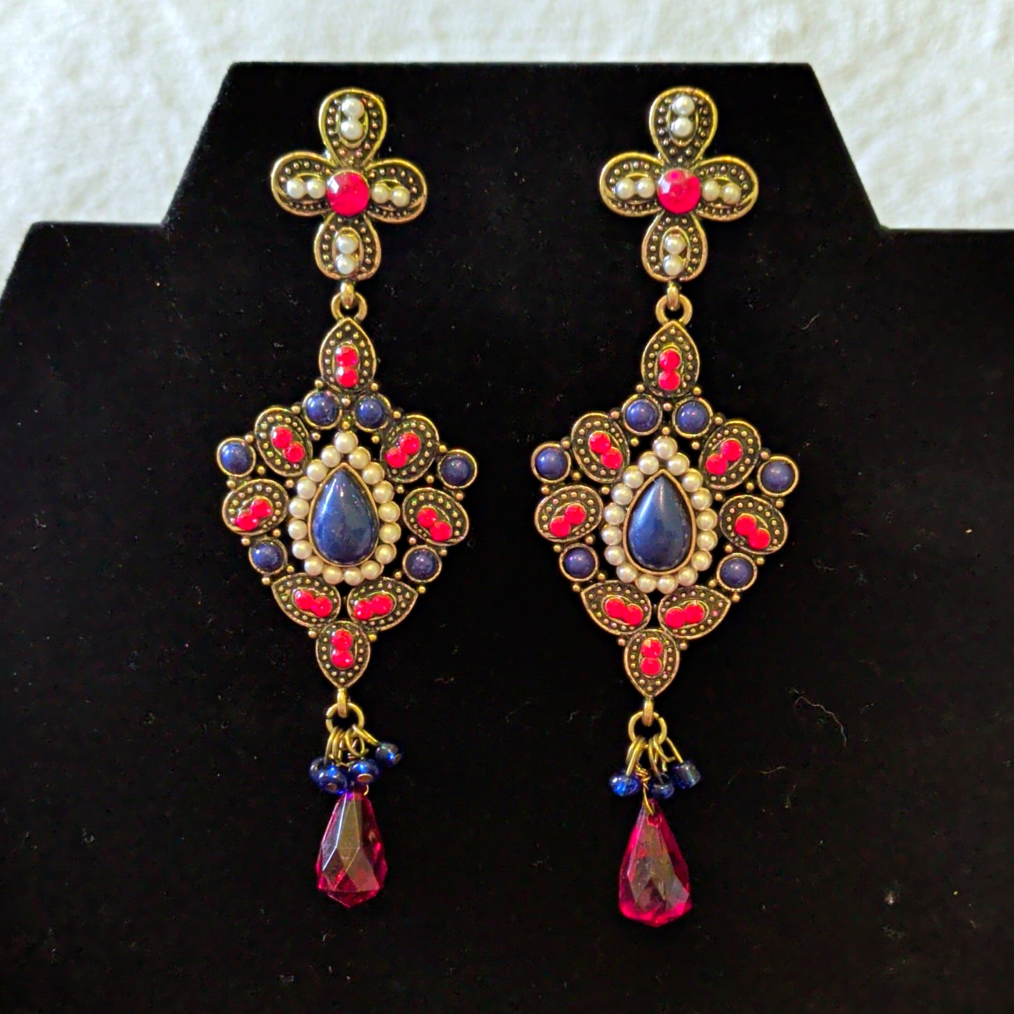 Gold Tone Red & Blue Crystal Teardrop Cluster Dangle Drop Earrings