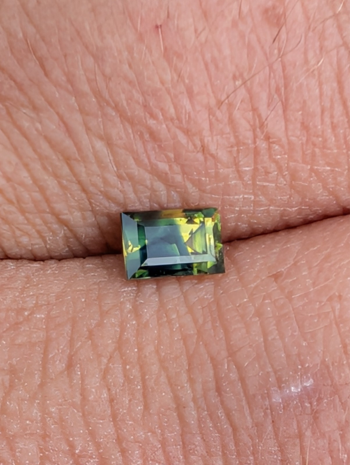 USA seller .63 IF Parti Sapphire faceted gemstone