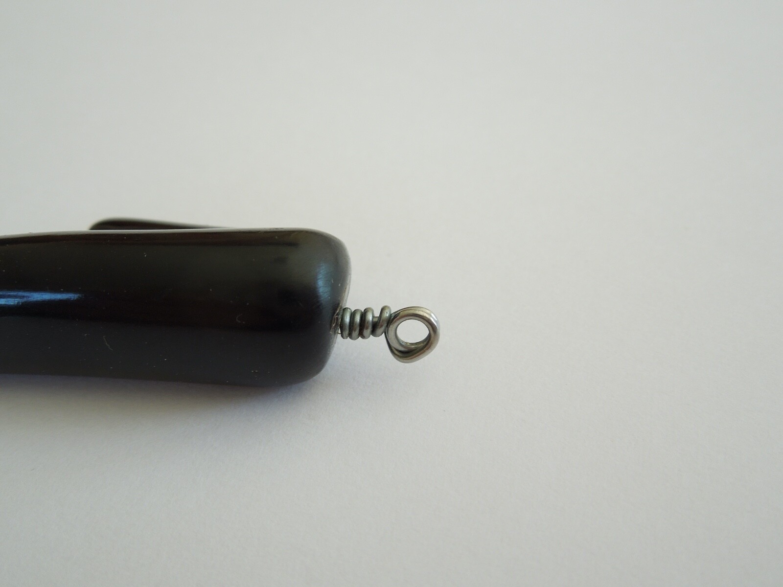 Pendant Made Of Black Branch Coral 6.6 G/5.3 X 2.0 Cm