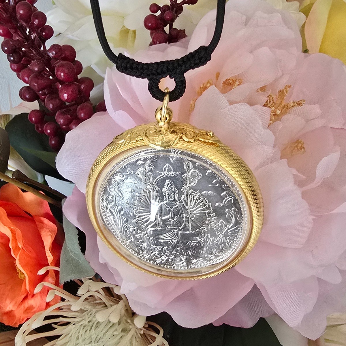 Thai Energy Mercy Kwan Yin Pendant Necklace Thousand Arms Goddess Guanyin