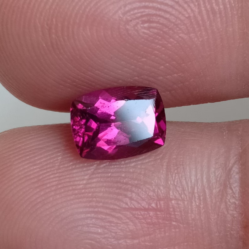 Natural Pyrope Almandine Rhodolite Cushion Cut Loose Gemstone AGR Certified 2 Ct