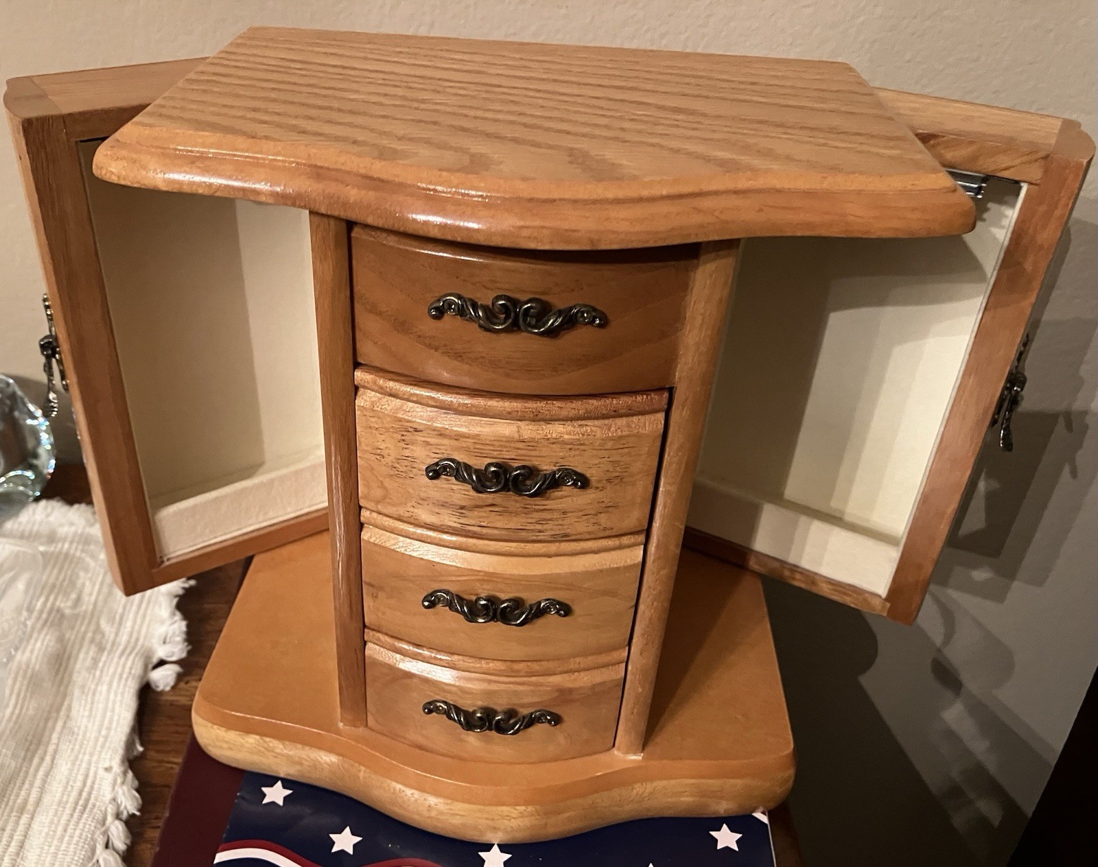 Vintage Oak Table Top Mele Style Jewelry Box Mirror, 3 Drawers EUC Rare Version!