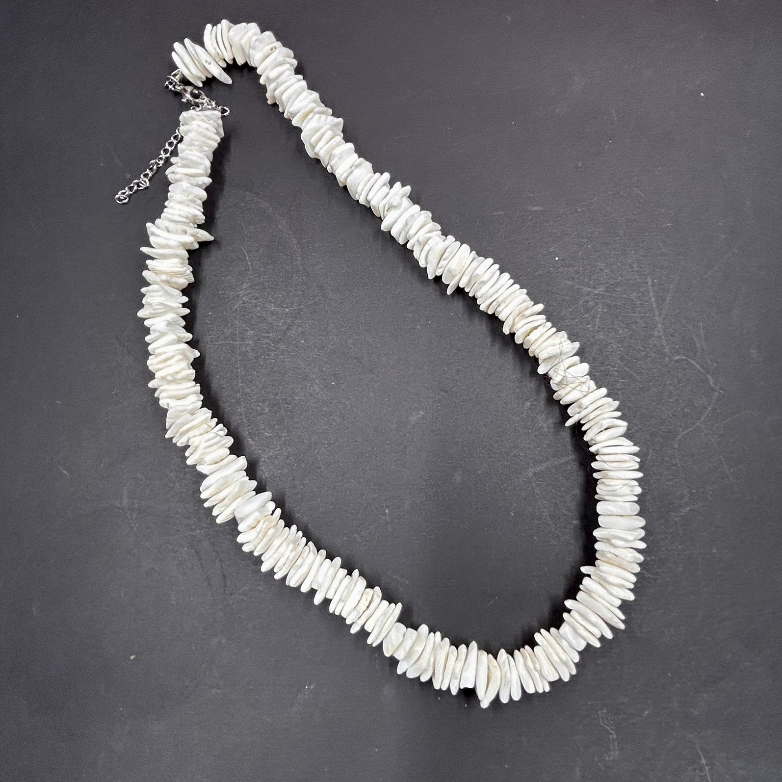 White/Off White Flat Stone Chip Choker Style Necklace With Lobster Closure