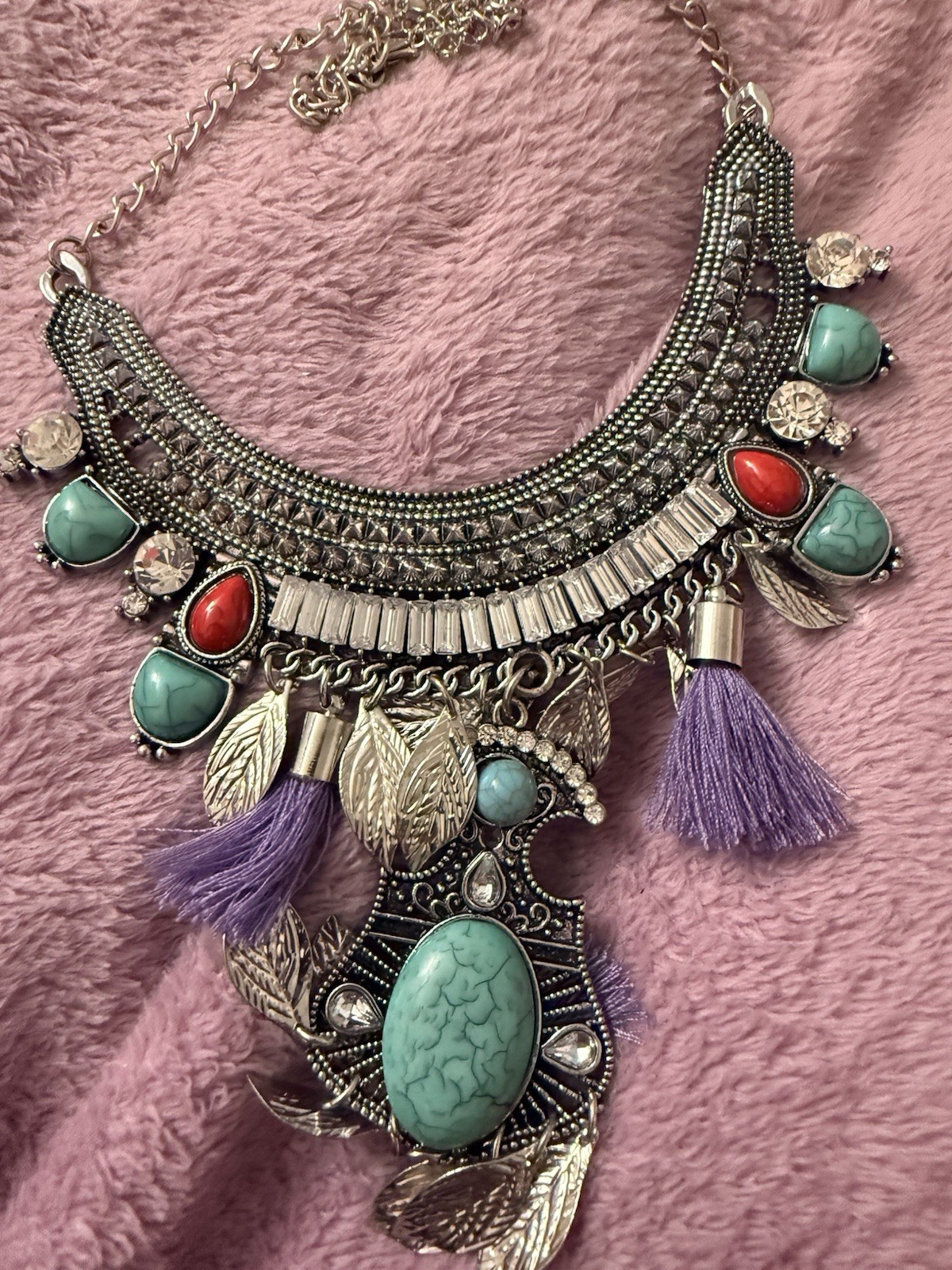 50 Plus Necklaces.All wearable.Stones, Glass, Resin, Plastic,Shell. Lot 1.