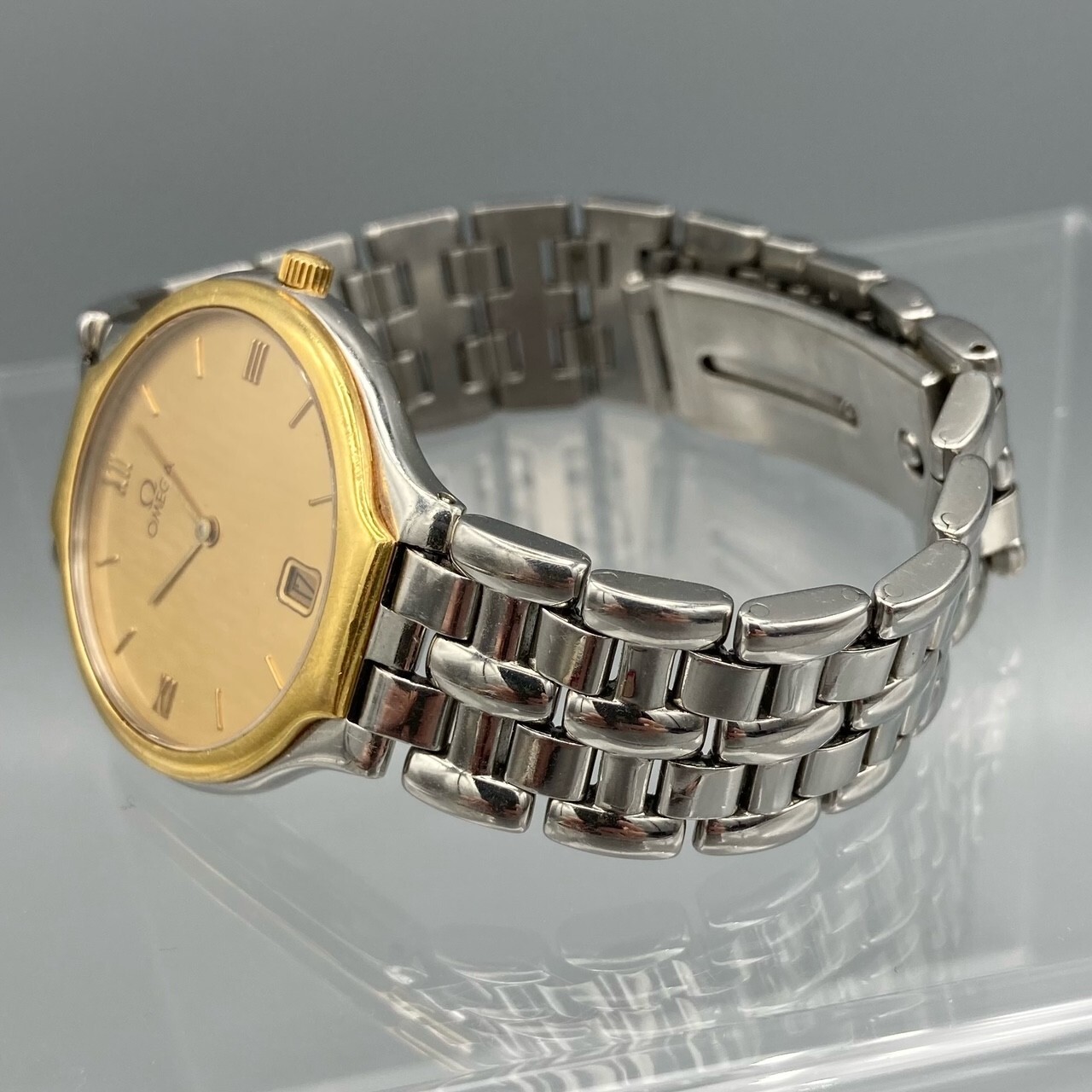 Omega Symbol Quartz Champagne Dial SS/18K Gold Watch 196 0316 396 1016