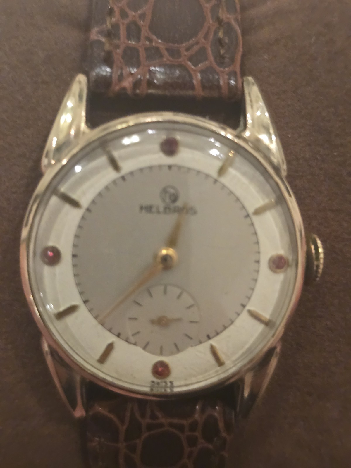 Helbros 17J Manual Wind Vintage Dress Watch Silver Dial Small Seconds 32-35mm