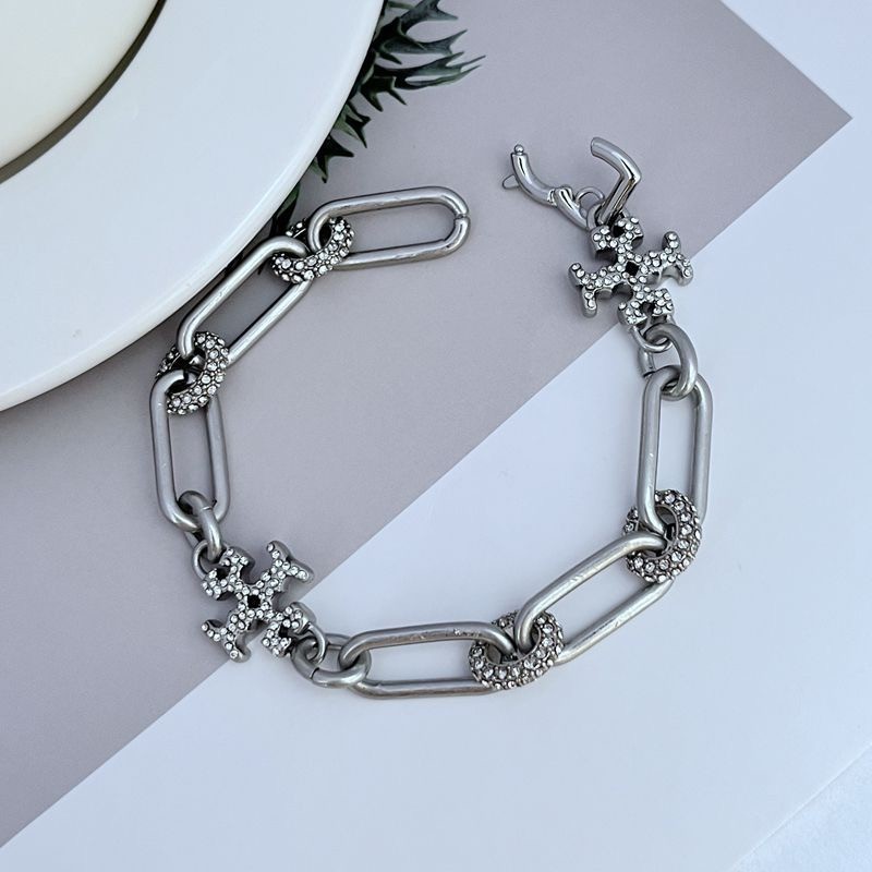 New Tory Silver TB logo Rinestone Bracelet with Jewelry Pouch Size:20cm