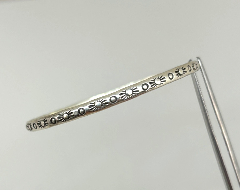 Sterling Silver CLBZ MITCHELL CALABAZA Kewu Pueblo Southwestern BANGLE BRACELET