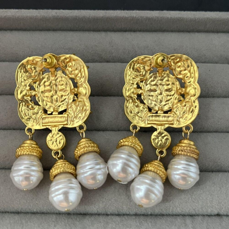 Dangle Earrings Matte Gold Faux Pearl Turquoise Pierced