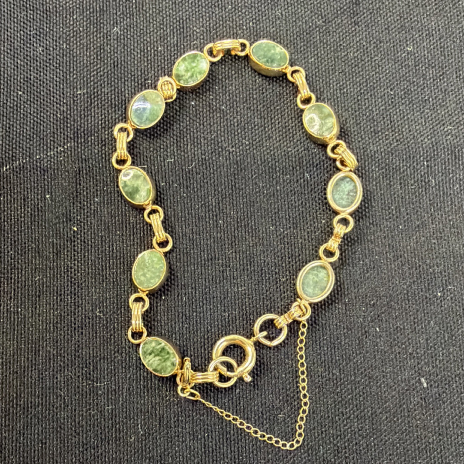 Yellow Gold Filled 1/20-12K Green Jade Oval Link Chain Bracelet 7 in
