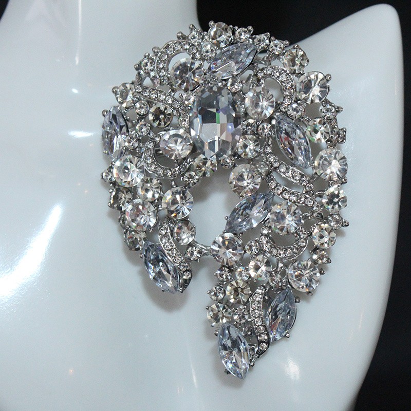 New Alloy Rhinestone Brooch Pin for Bridal Wedding Jewelry Clothing Accessories