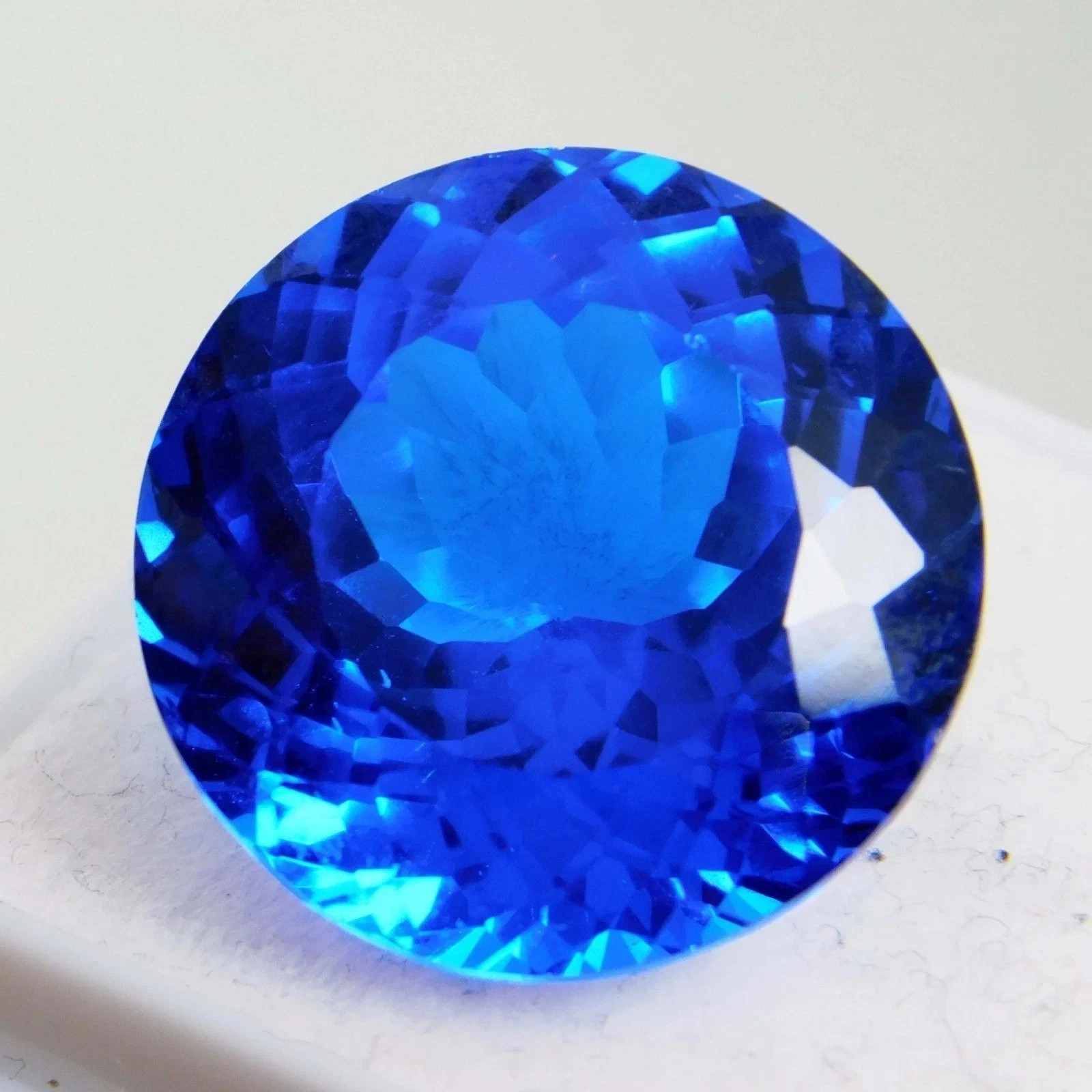 Certified 10 Ct+ AAA+ Natural Lustrous Blue Tanzanite Round Cut Loose Gemstone