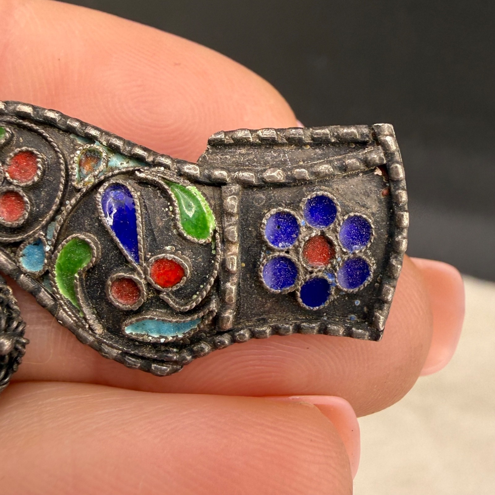 Vintage Chinese Export Enamel Shoe Brooch Silver Tone