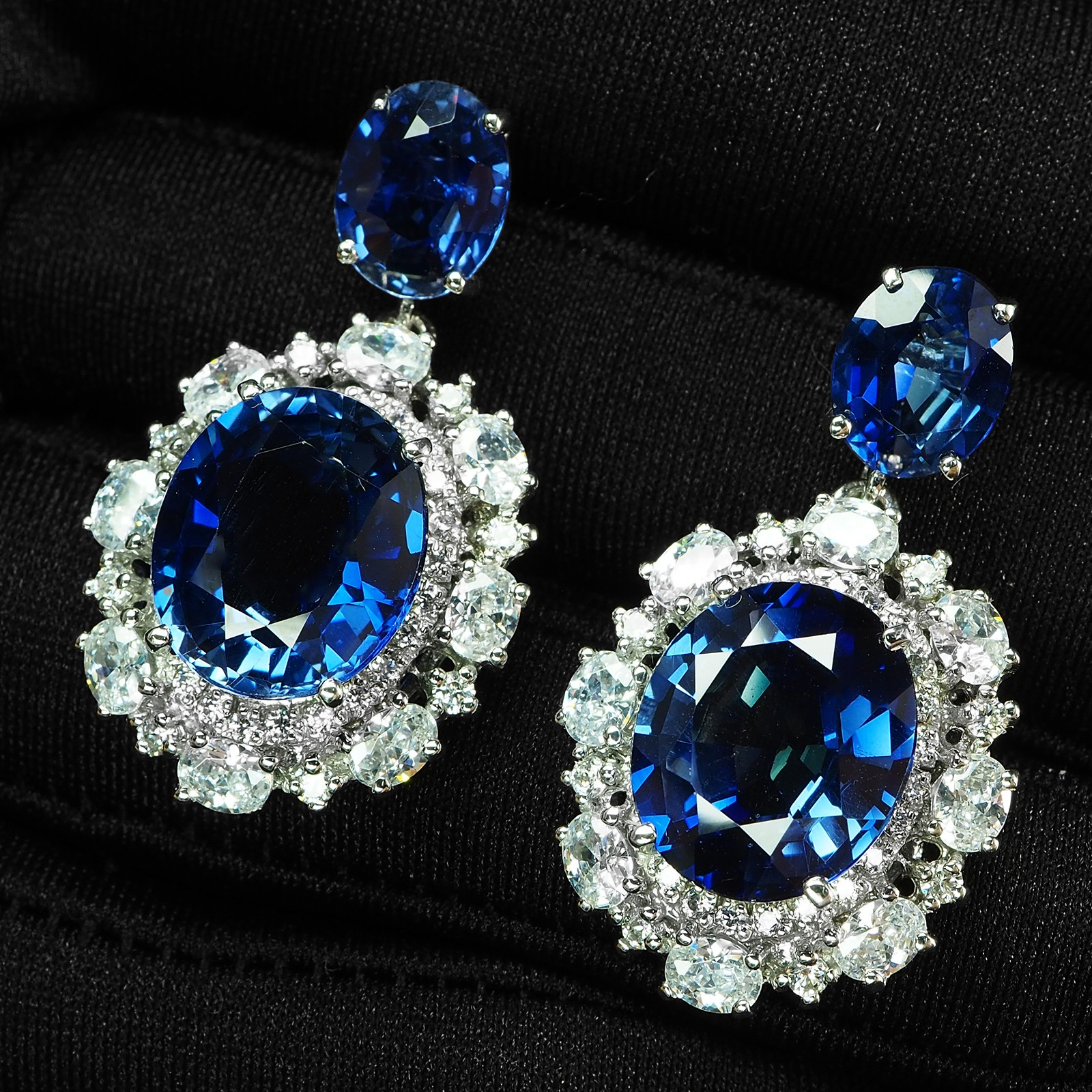 Luxurious Royal Blue Sapphire 25.17Ct 925 Sterling Silver White Gold Earrings