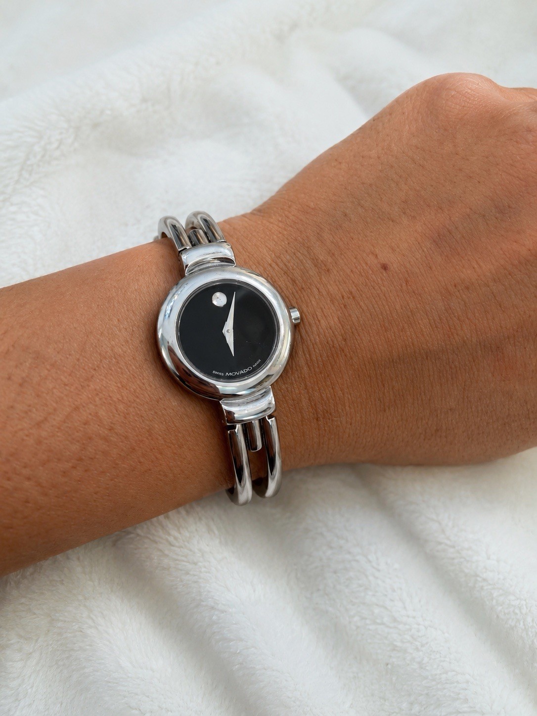 Pre-owned Movado Harmony Women’s Swiss Watch – Ref. 84.A1.809.A