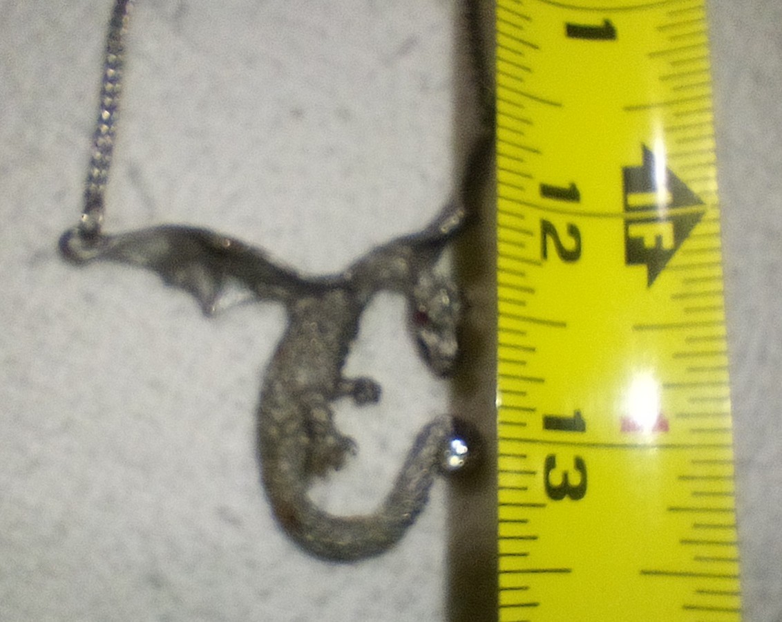 Vintage DRAGON Pendant Necklace – 13-1/2″ – Marked 2-1/2″ x 2-1/2″