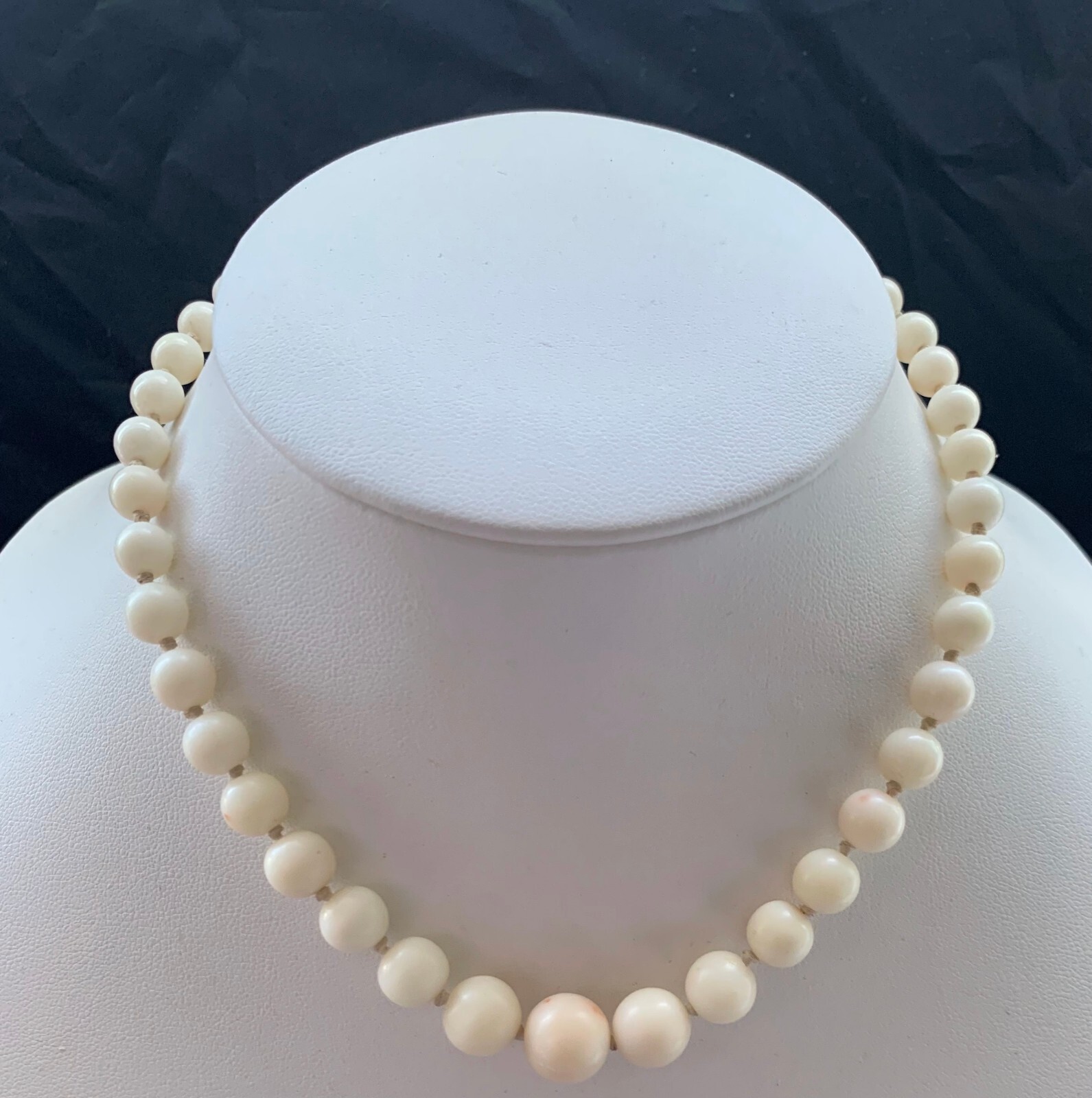 ANGEL SKIN 5.8MM-10.8MM CORAL 15 inch Necklace 14K Gold Clasp