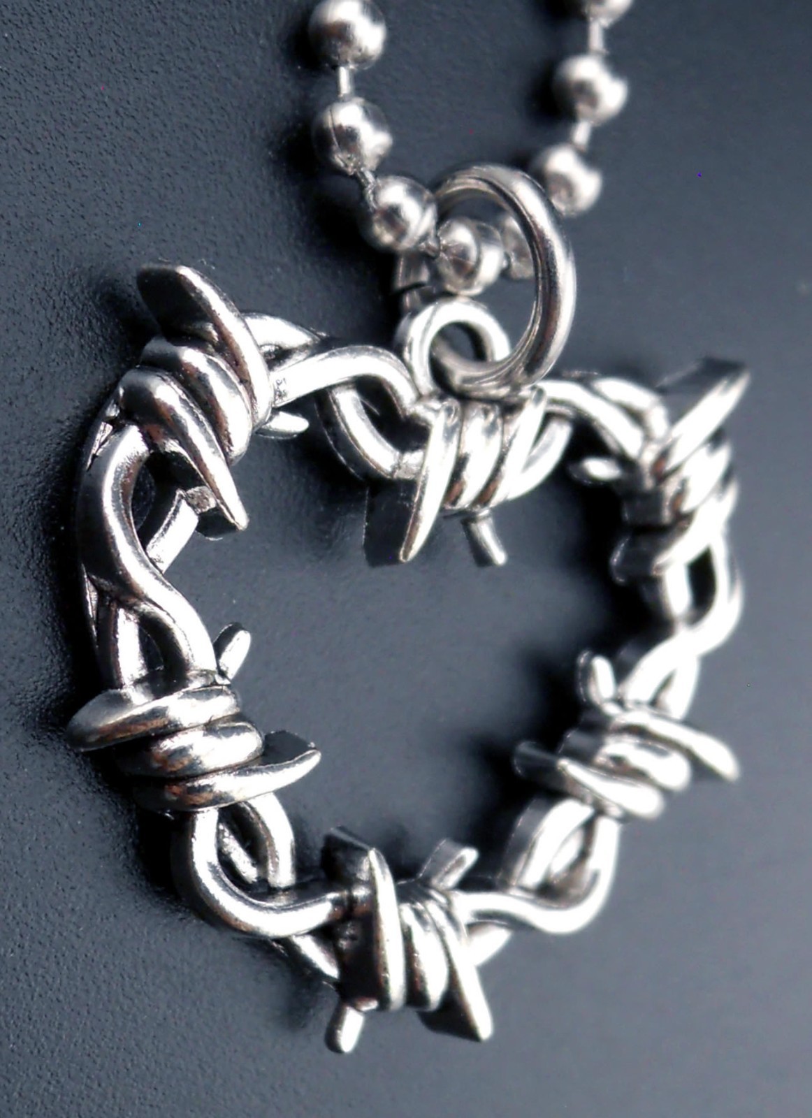 Barbed Wire Heart Necklace Stainless Chain New Barb Wire Pendant