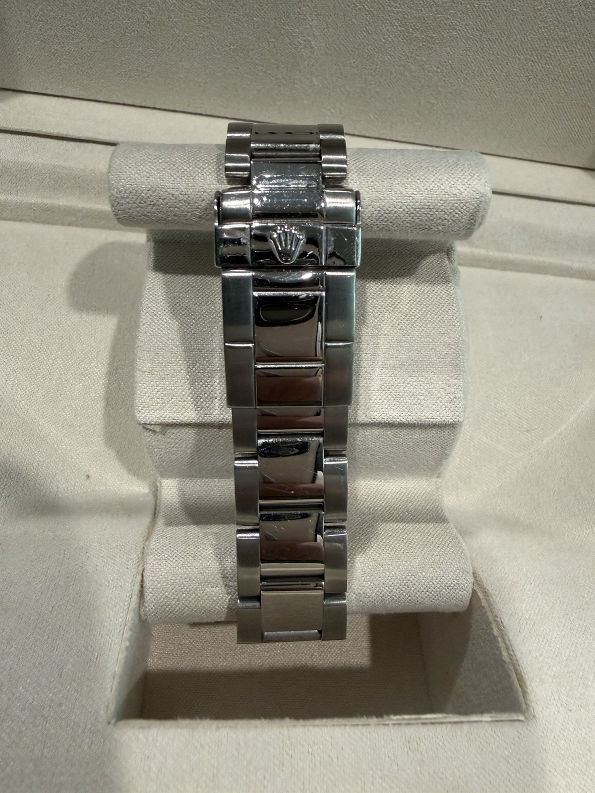 Rolex Yacht-Master 16622 Grey Rhodium Dial Platinum / Steel 40mm Men’s Watch