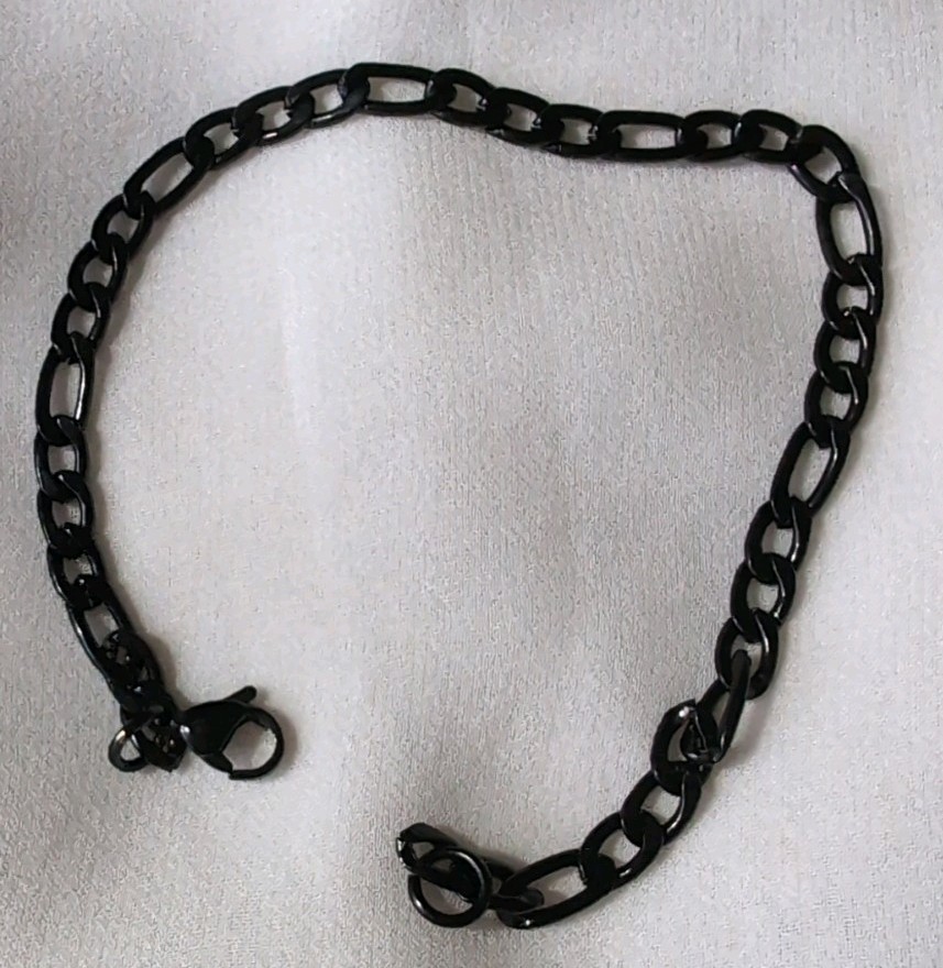 Black Metal Curb Link Bracelet 7.5 Inches